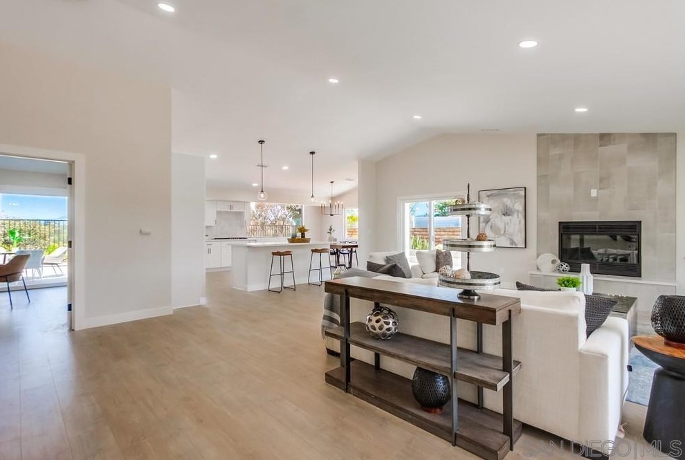 774 Grey Hawk Ct, Oceanside CA  92057-6353 exterior