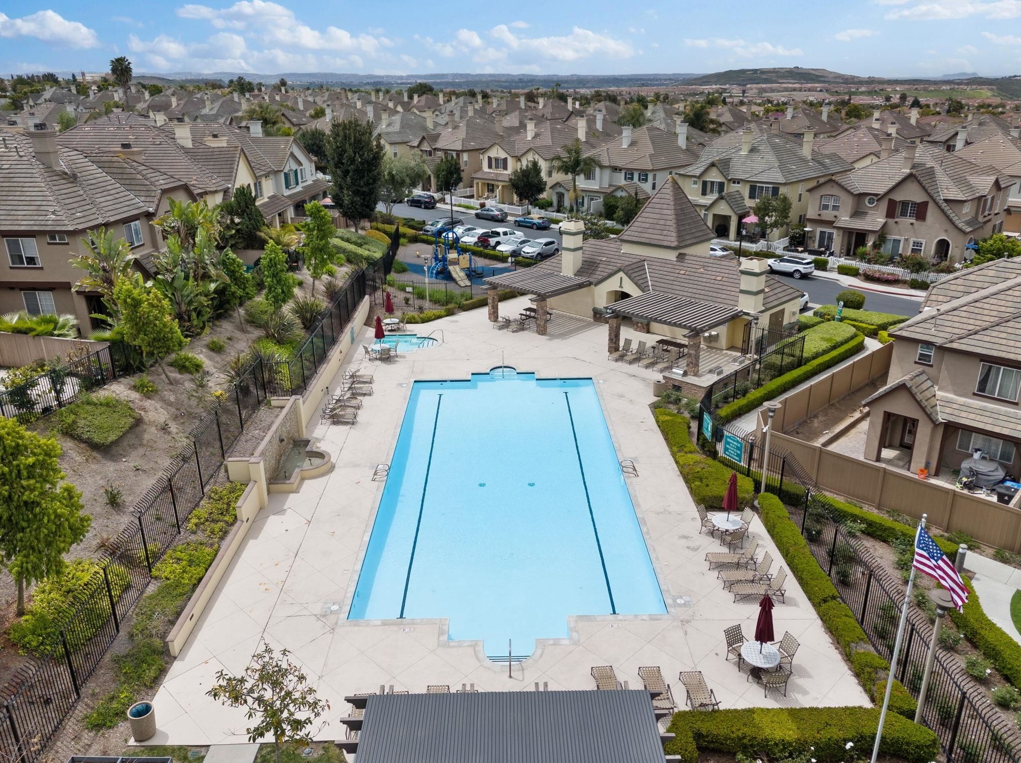 1354 Normandy Dr, Chula Vista CA  91913-3936 exterior