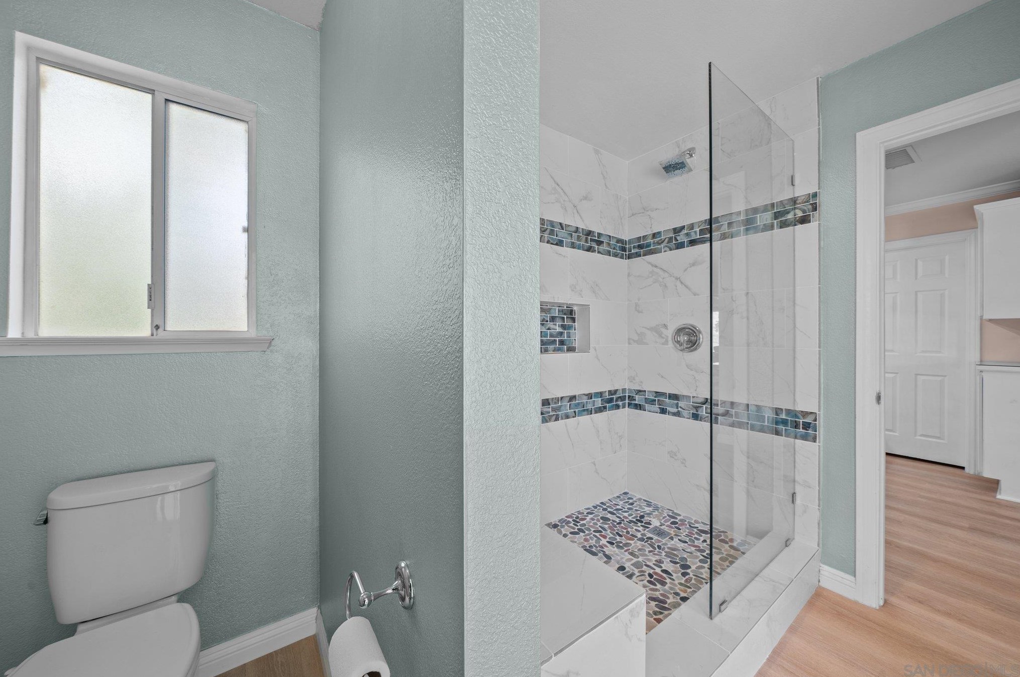 9721 Siwanoy Dr, Desert Hot Springs CA  92240-1330 exterior