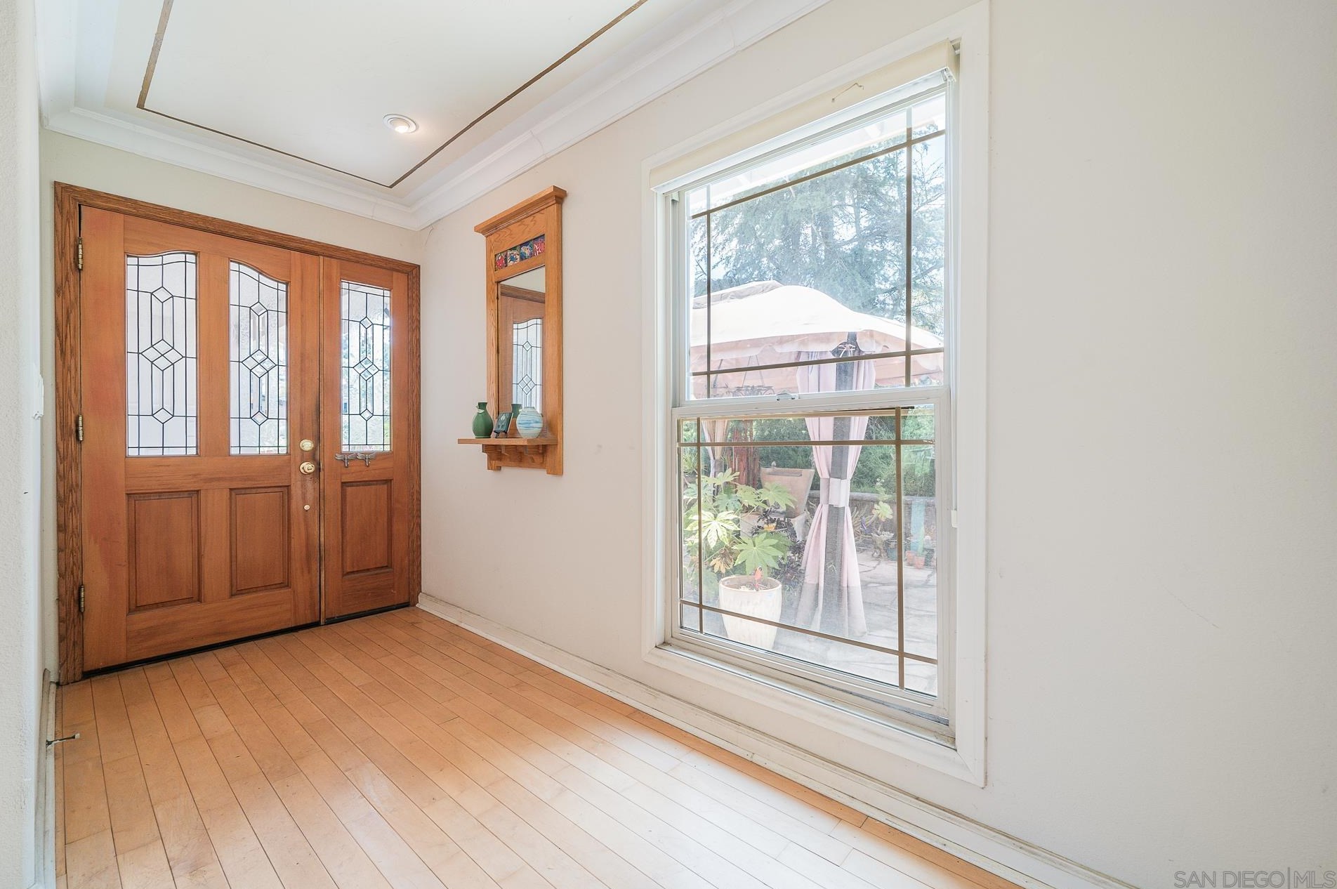 1155 Lita Ln, Vista CA  92084-7235 exterior