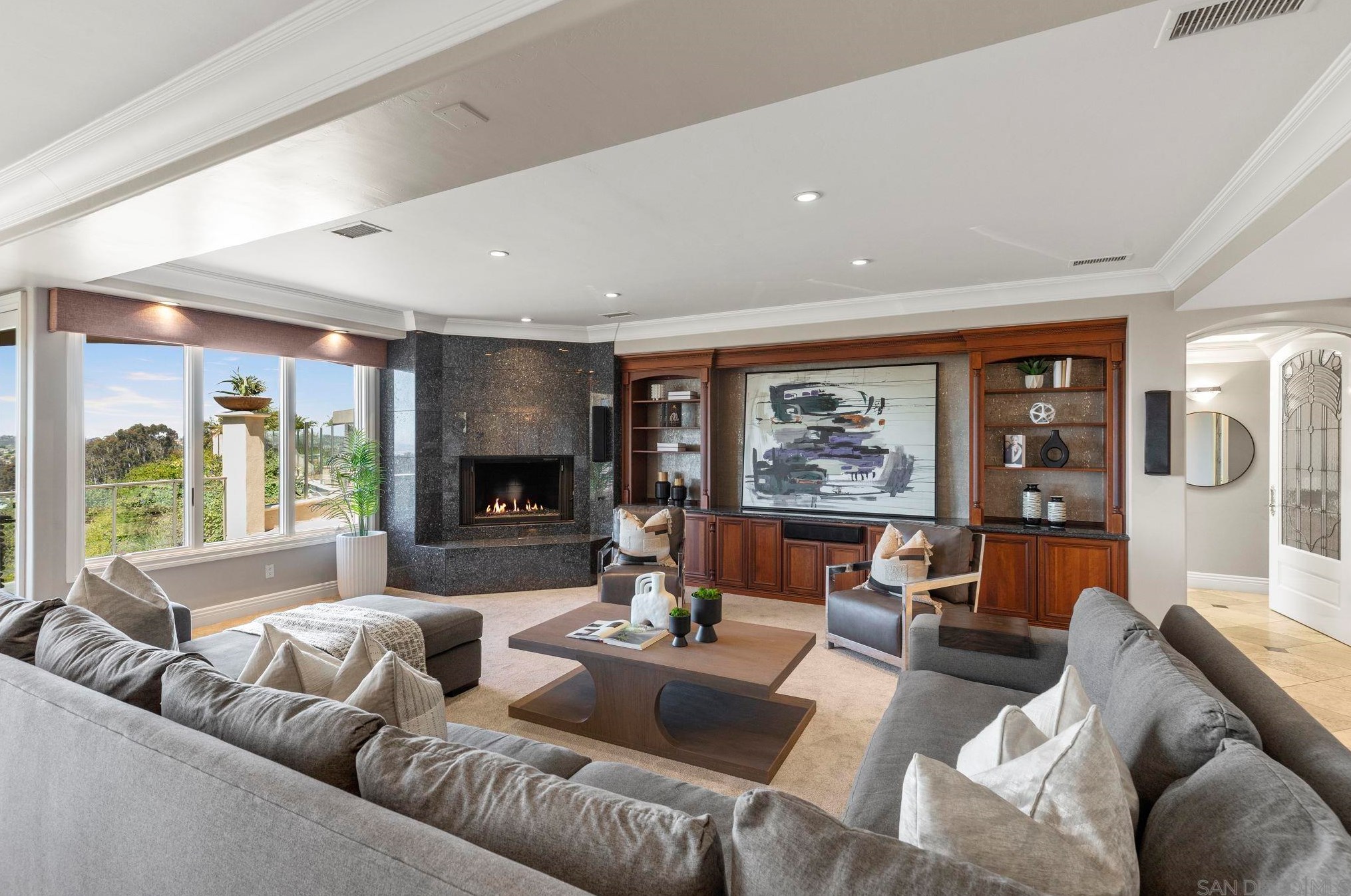 10656 Birch Bluff Ave, San Diego CA  92131-2210 exterior