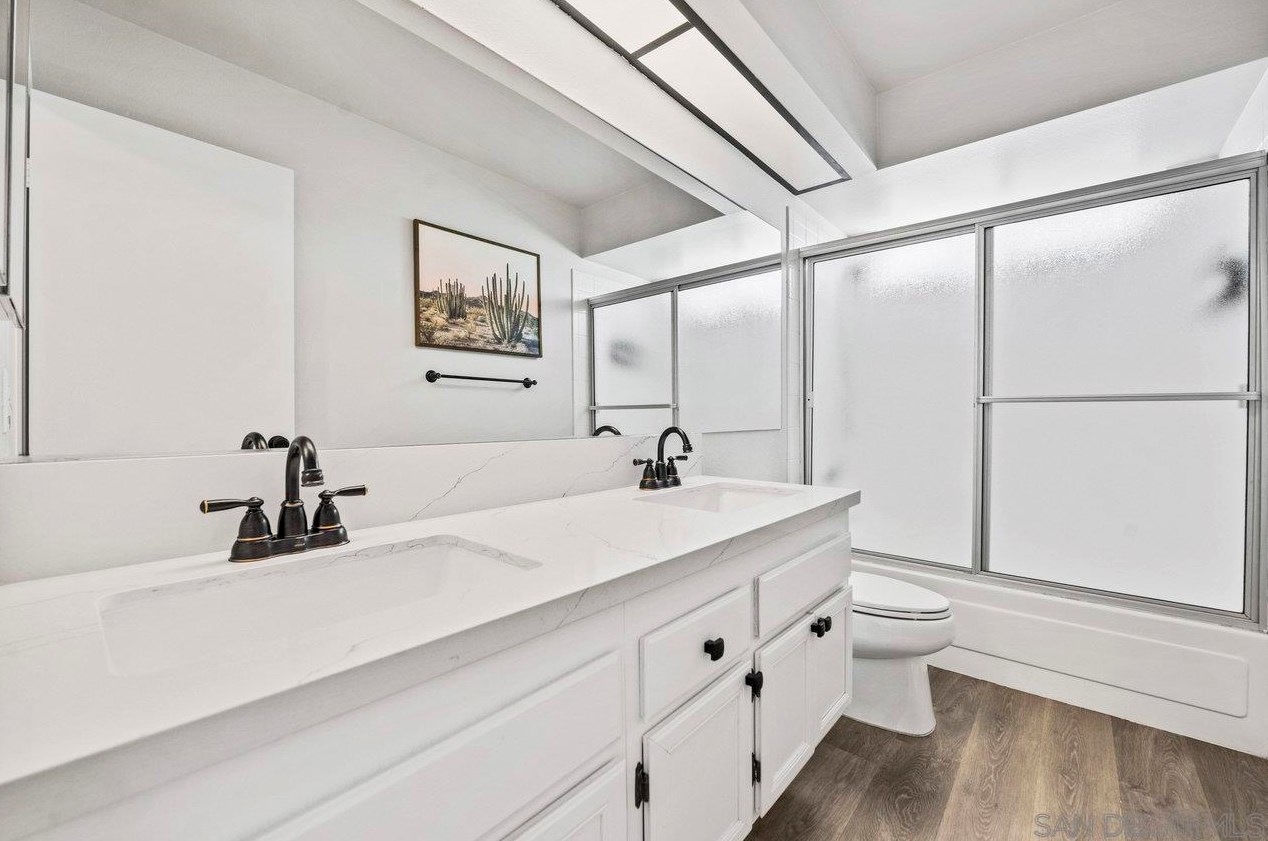 2838 Rutgers Pl, Oceanside CA  92056-6316 exterior