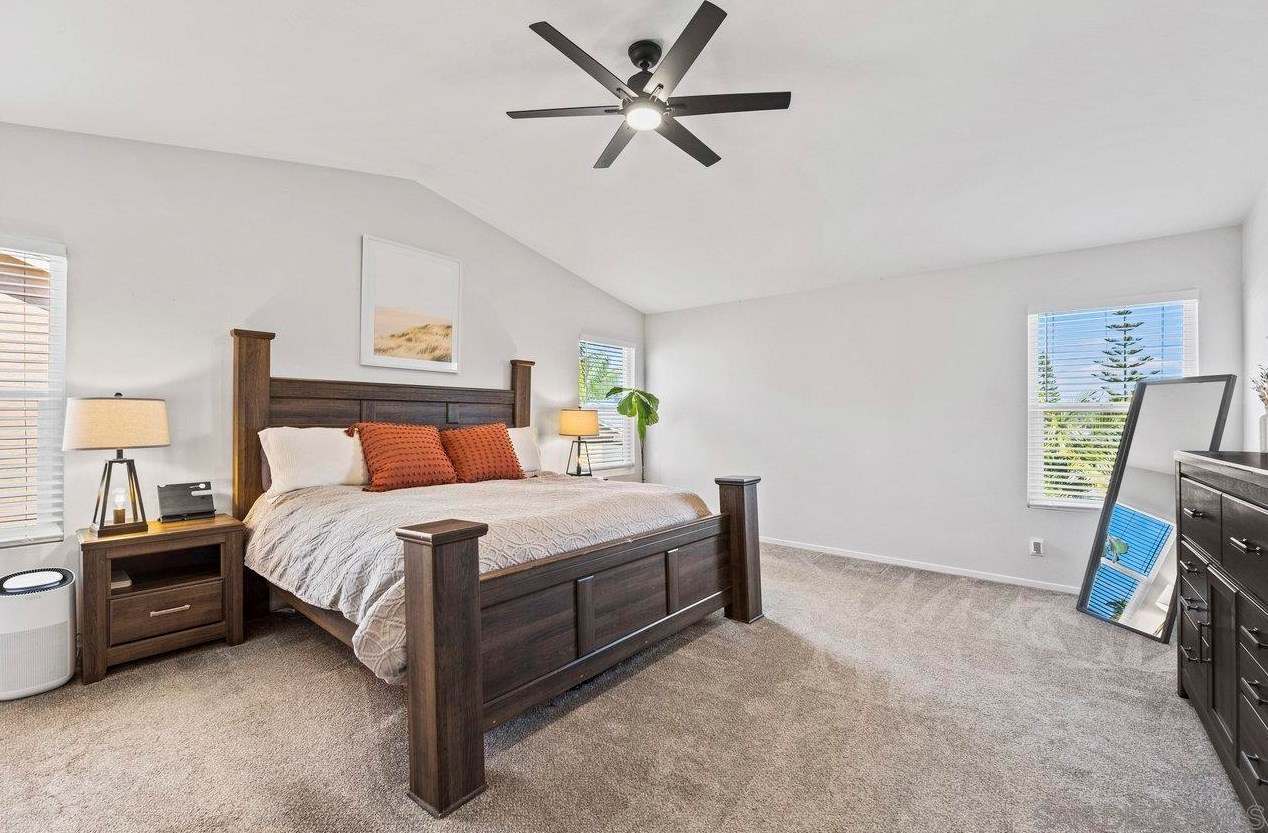 2838 Rutgers Pl, Oceanside CA  92056-6316 exterior