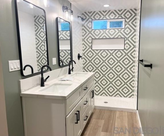 363 Guava Ave, Chula Vista CA  91910-3760 exterior