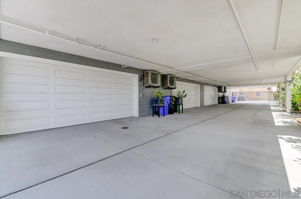 3737 31 St, San Diego CA 92104-3721 exterior