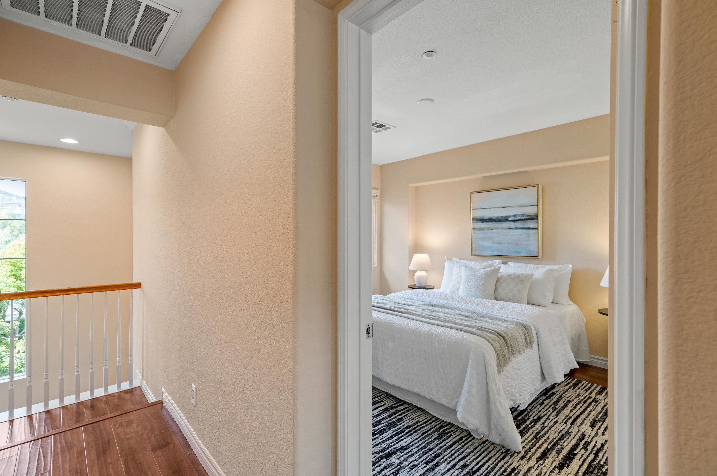 2895 Escala Cir, San Diego CA  92108-6724 exterior