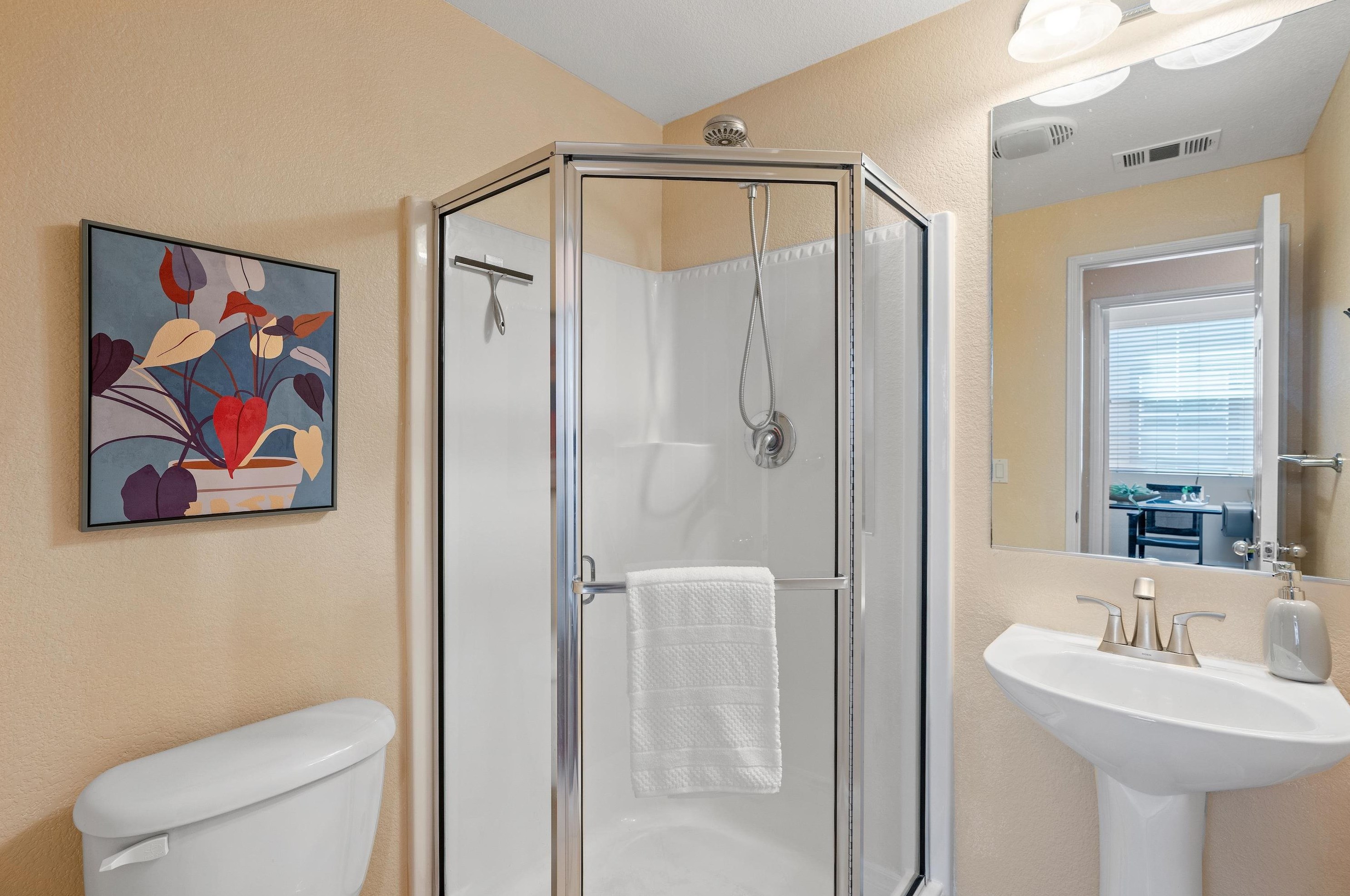 2895 Escala Cir, San Diego CA  92108-6724 exterior