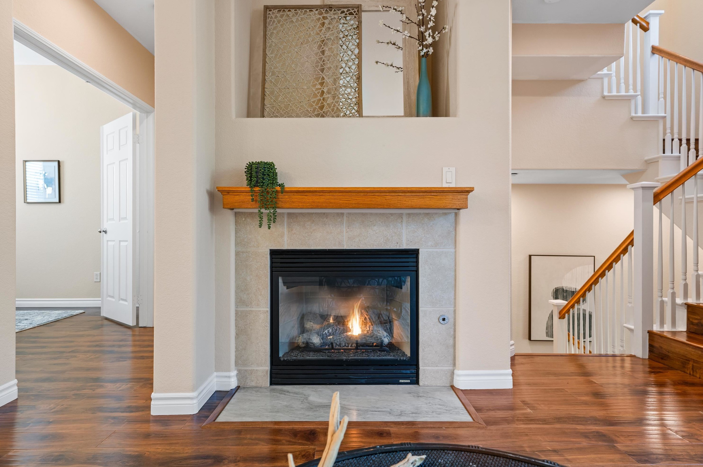 2895 Escala Cir, San Diego CA  92108-6724 exterior