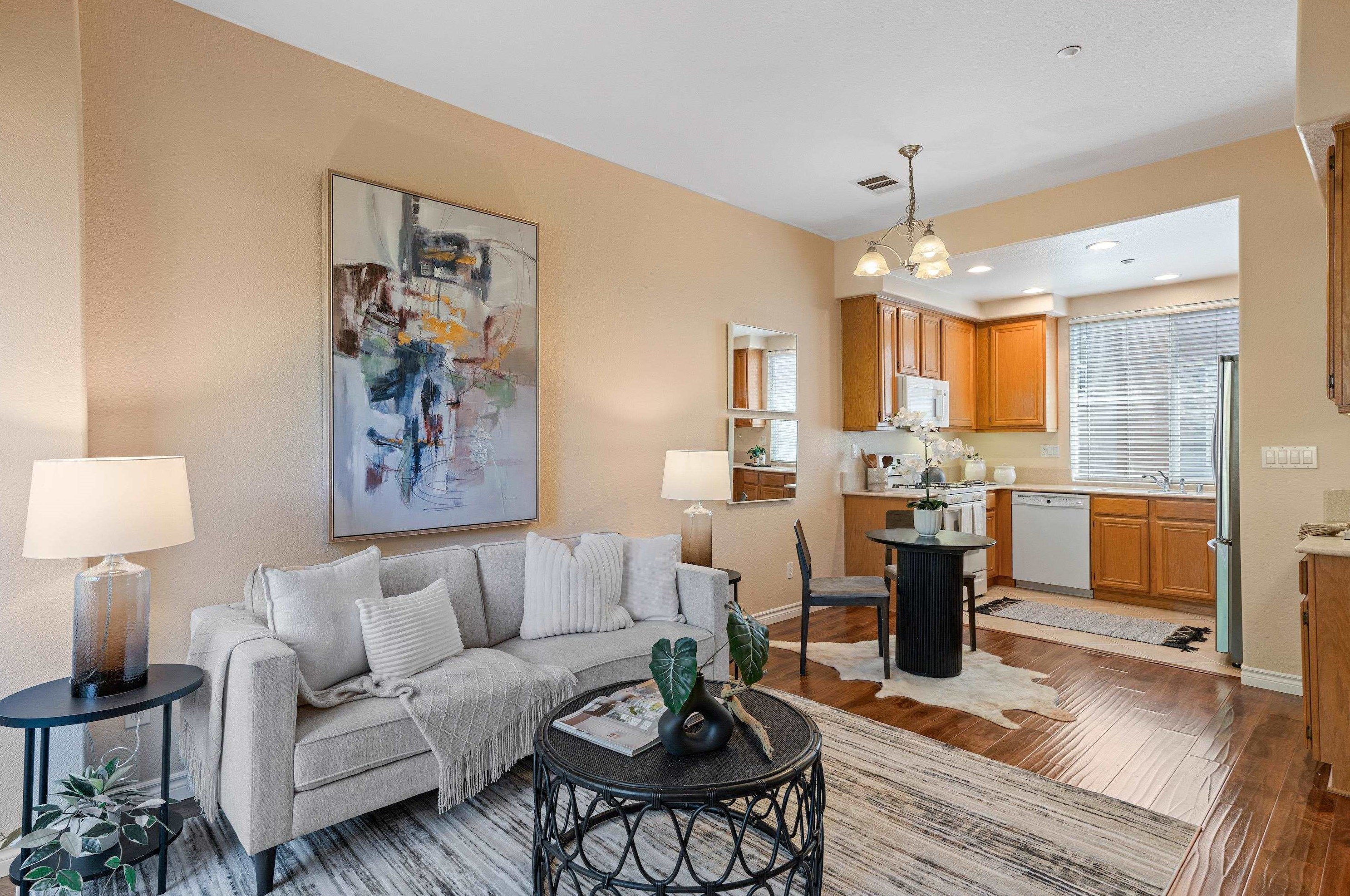 2895 Escala Cir, San Diego CA  92108-6724 exterior