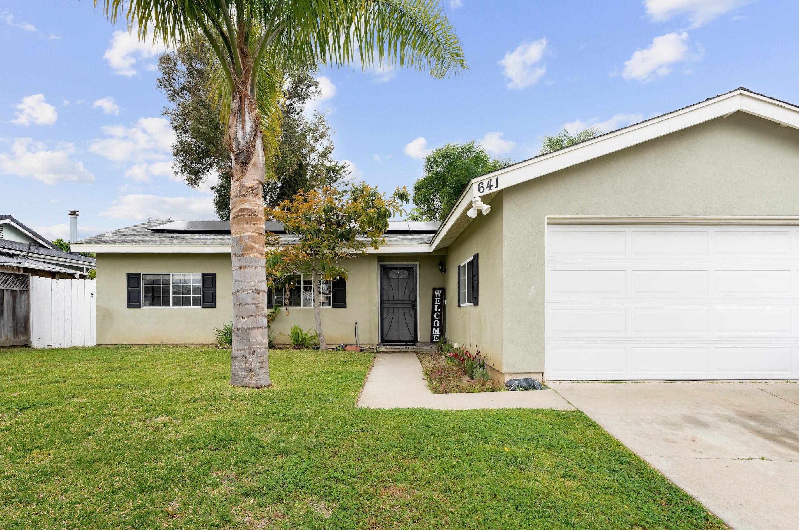 641 Michael St, Oceanside CA  92057-3505 exterior