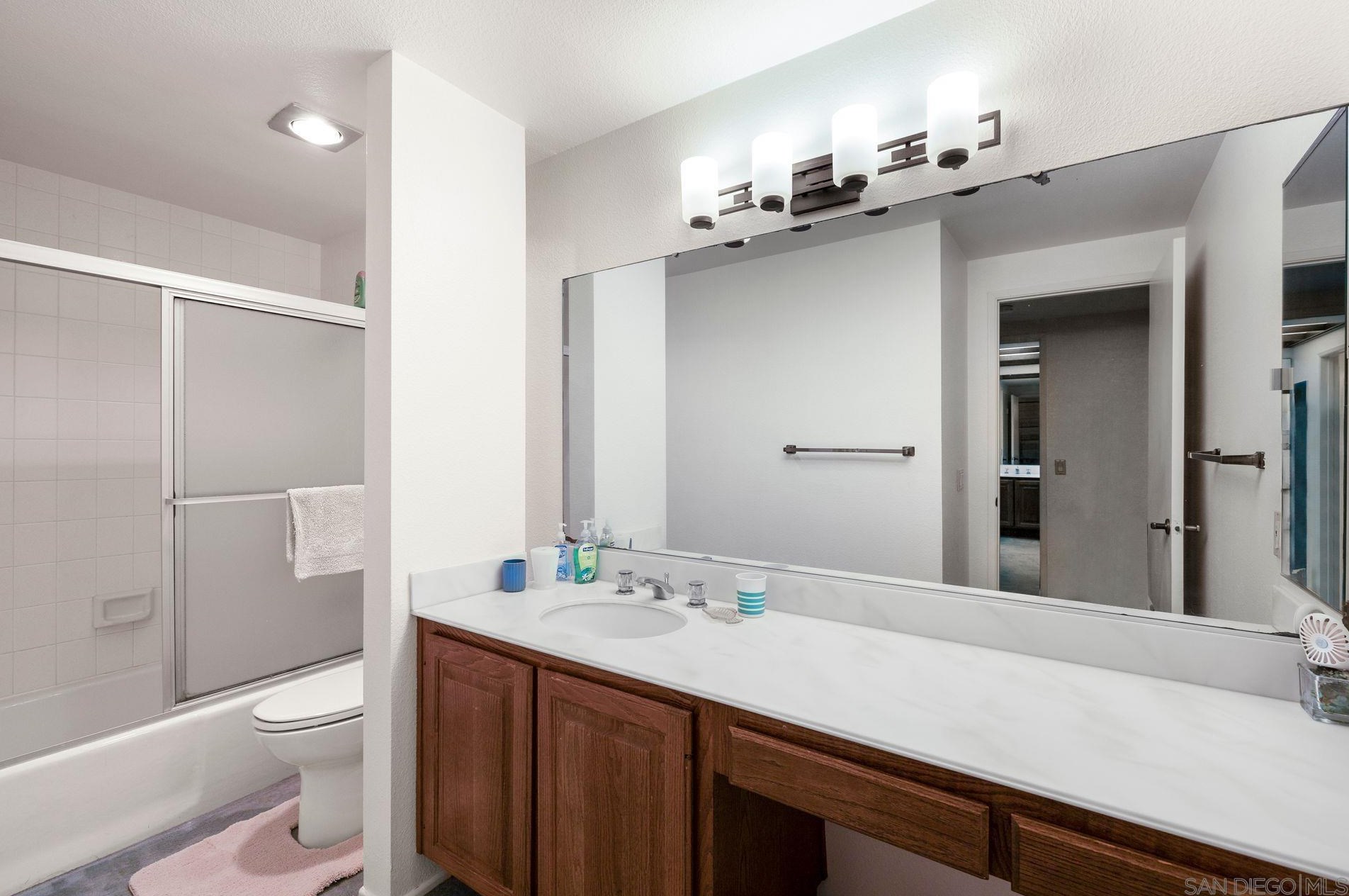 79 Montego Ct, San Diego CA 92118-3252 exterior