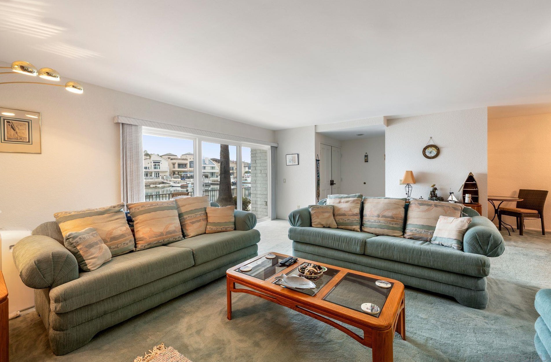 79 Montego Ct, San Diego CA 92118-3252 exterior