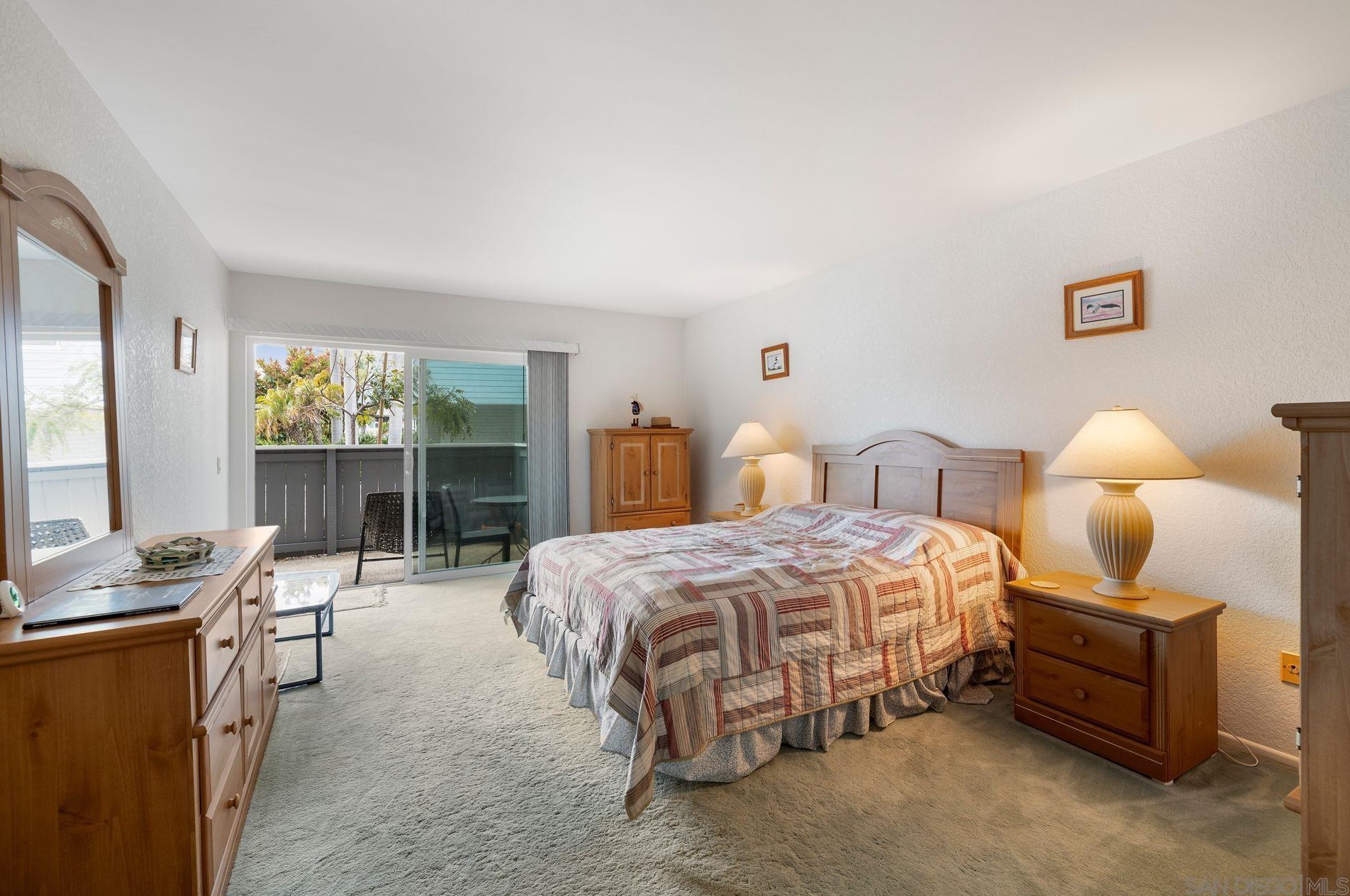 79 Montego Ct, San Diego CA 92118-3252 exterior