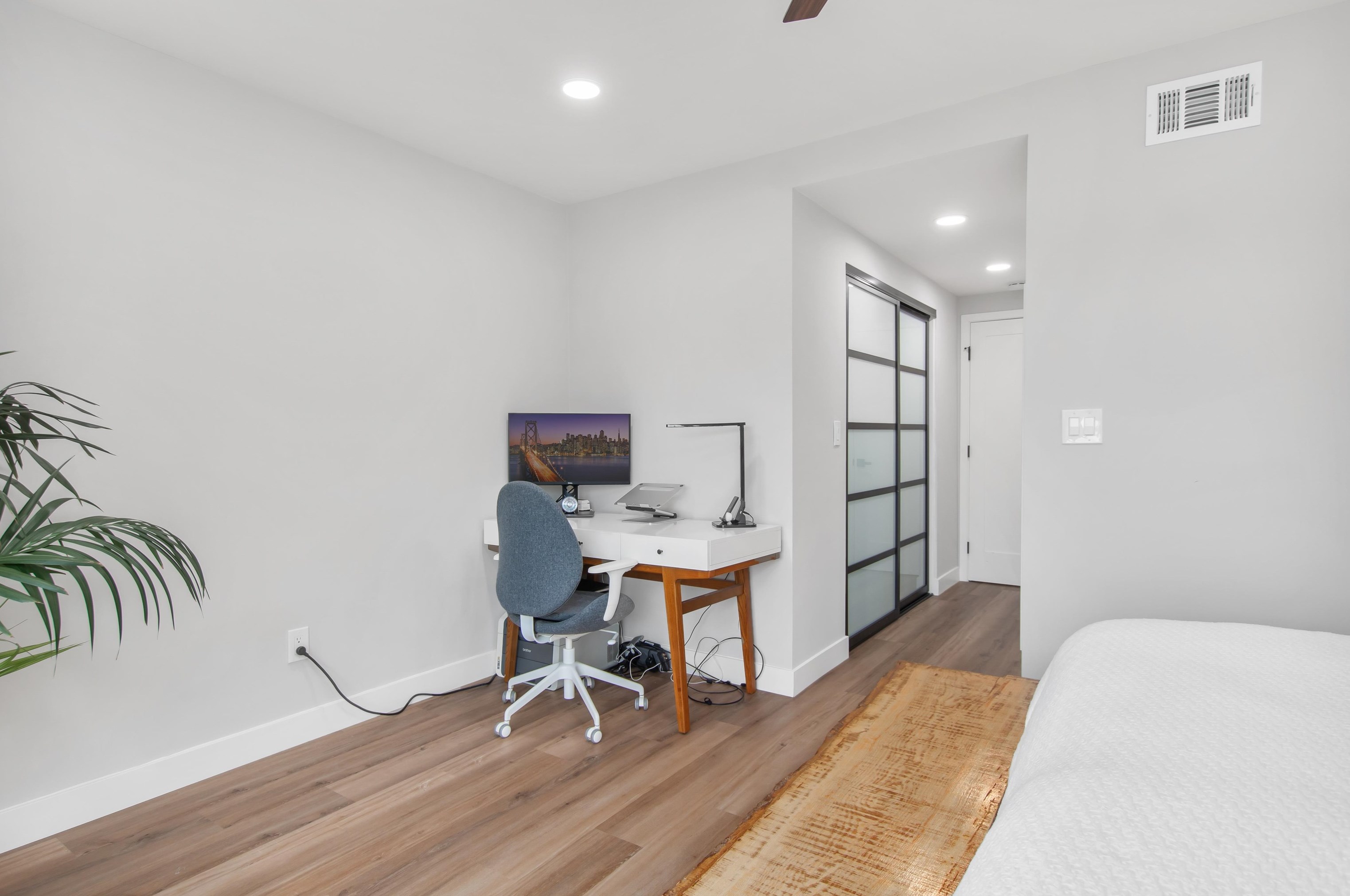 4311 Janan Way, San Diego CA  92122-3730 exterior