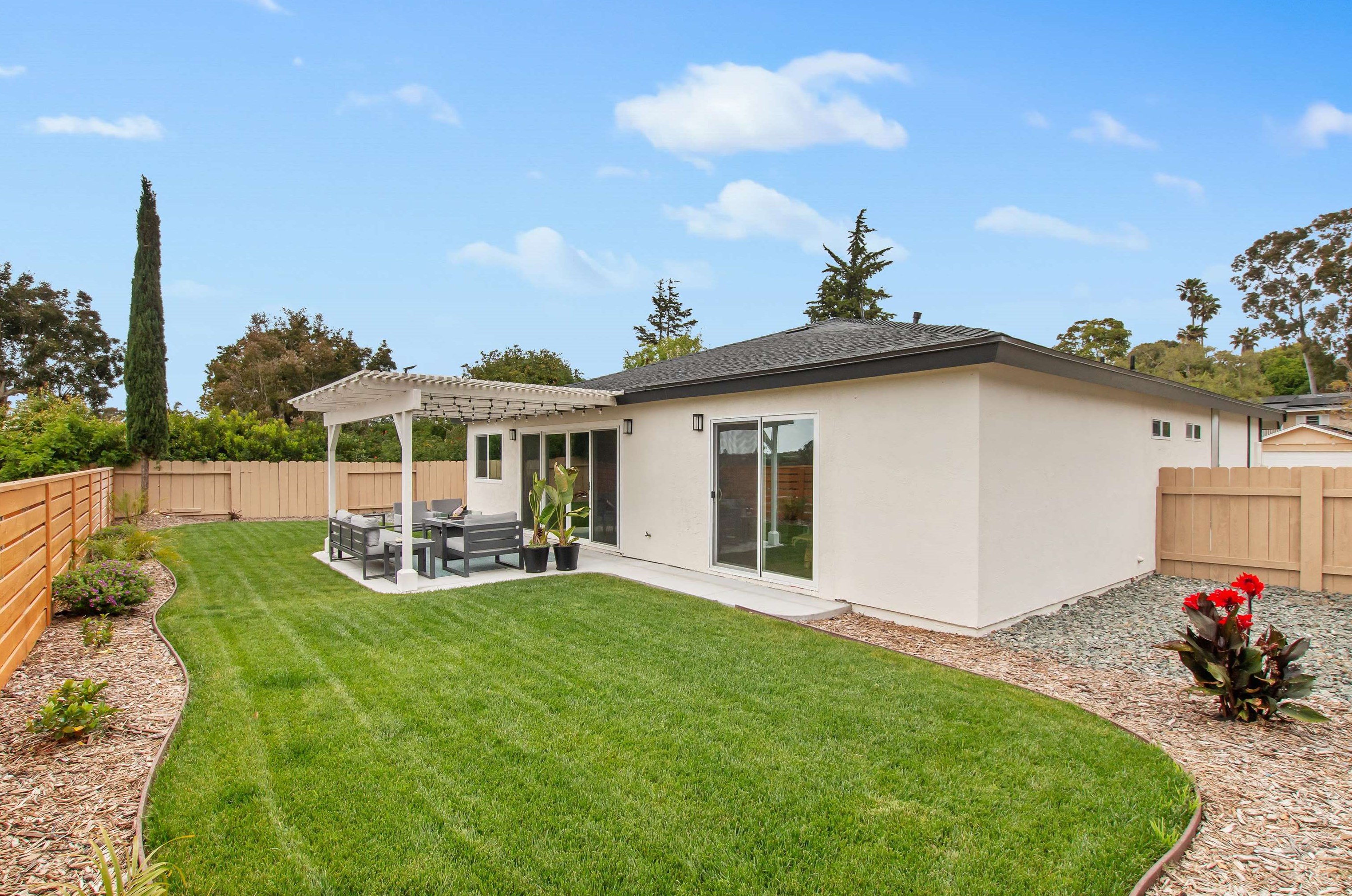 4311 Janan Way, San Diego CA  92122-3730 exterior