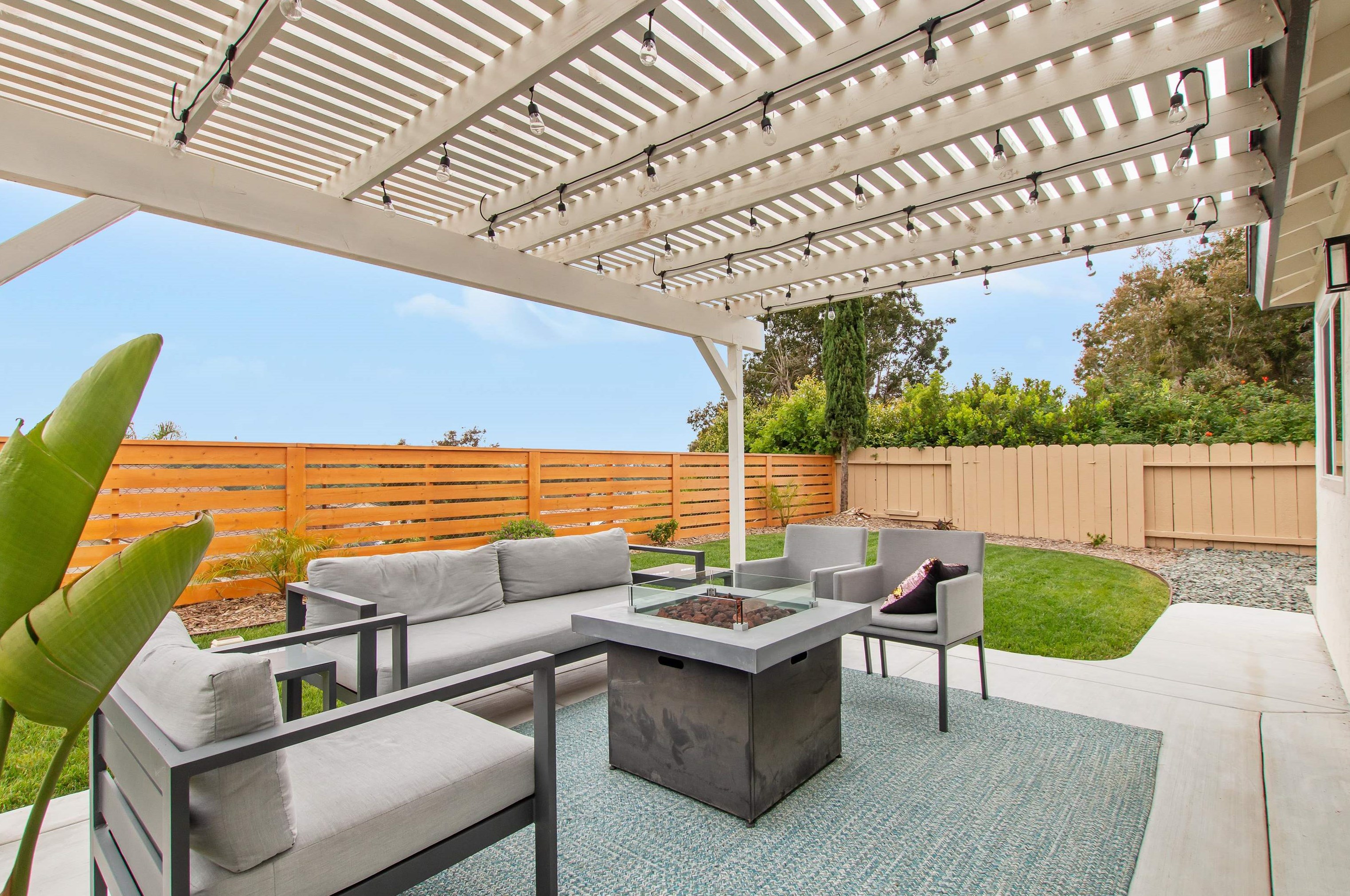 4311 Janan Way, San Diego CA  92122-3730 exterior