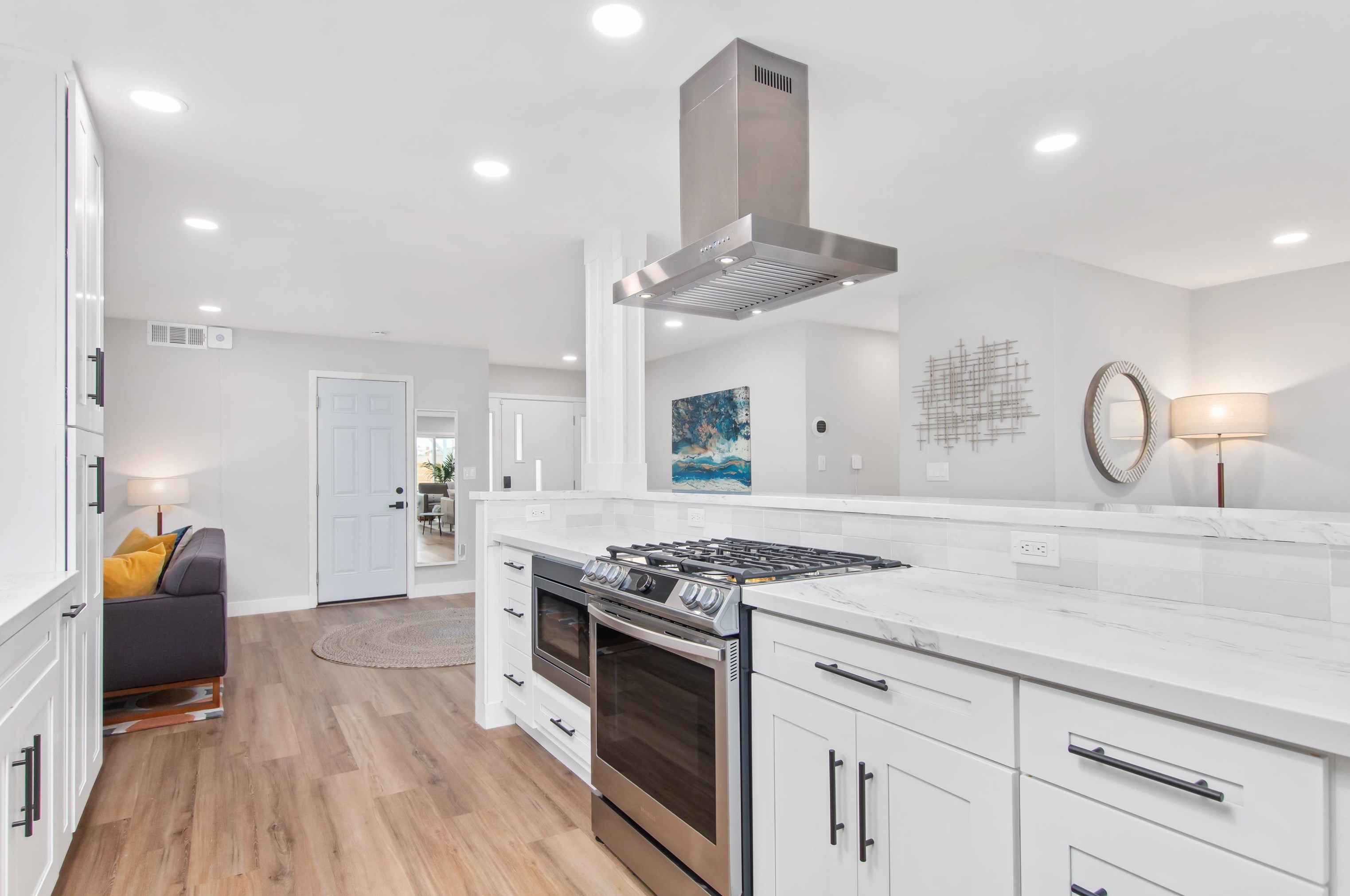 4311 Janan Way, San Diego CA  92122-3730 exterior