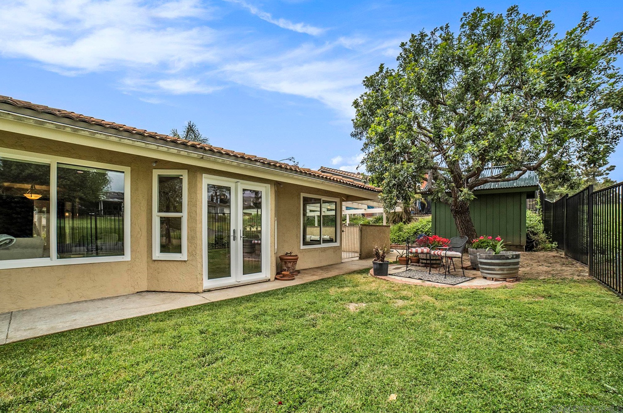 17321 Grandee Pl, San Diego CA 92128-2154 exterior