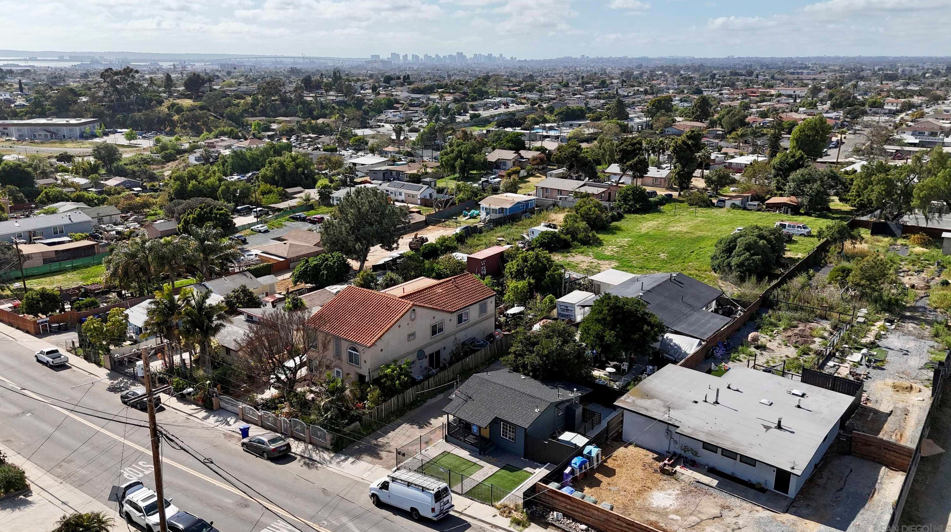 2743 Ridgeway Dr, National City CA  91950-7738 exterior