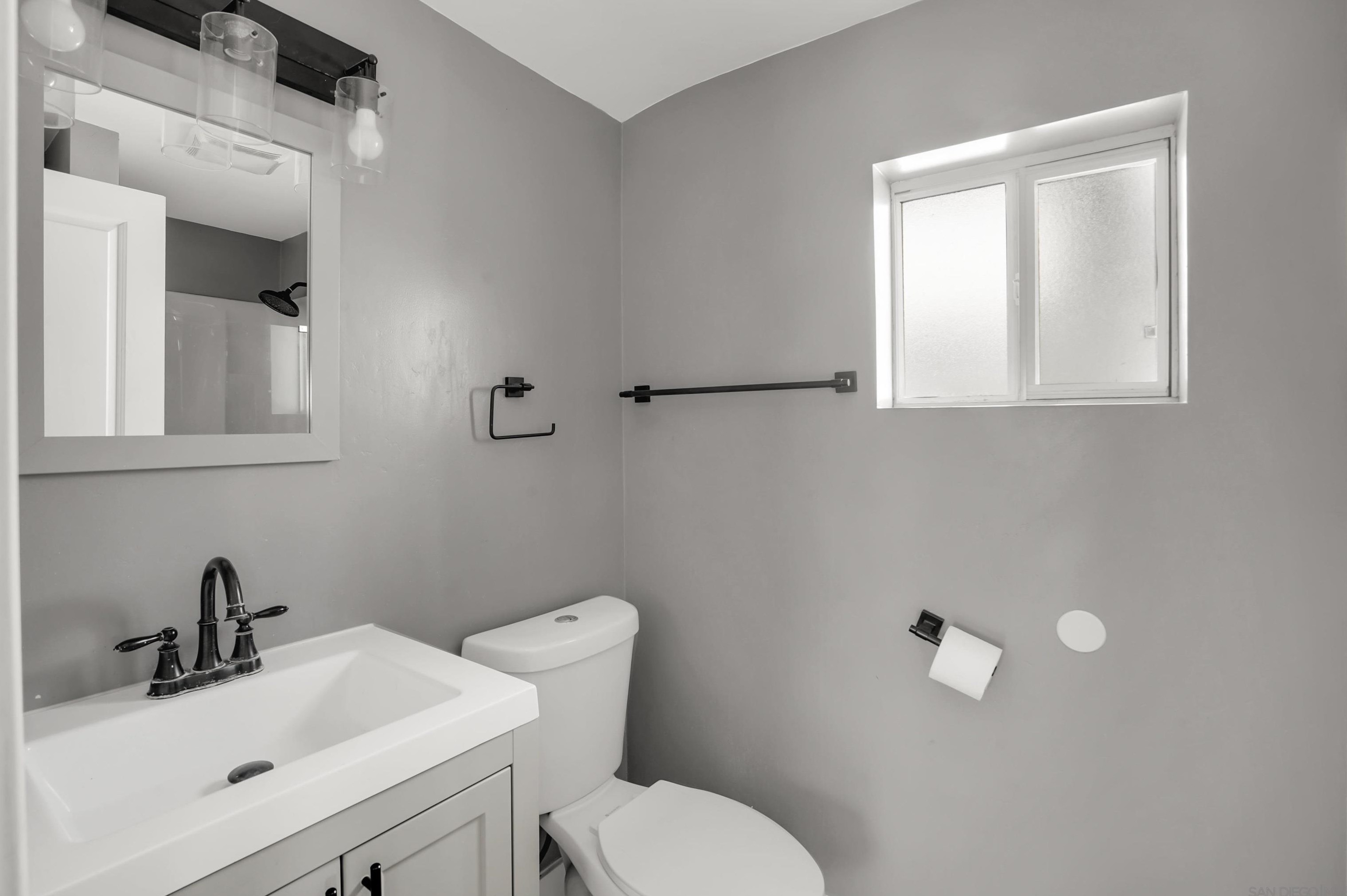 2743 Ridgeway Dr, National City CA  91950-7738 exterior