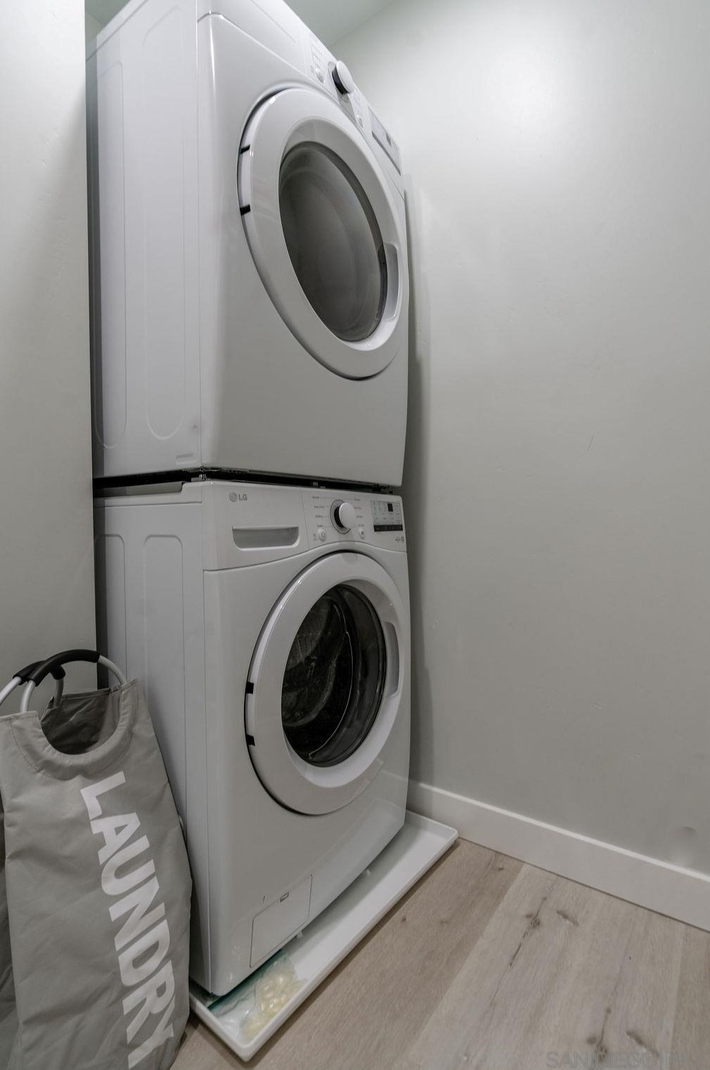 1671-75 Diamond St, San Diego CA exterior