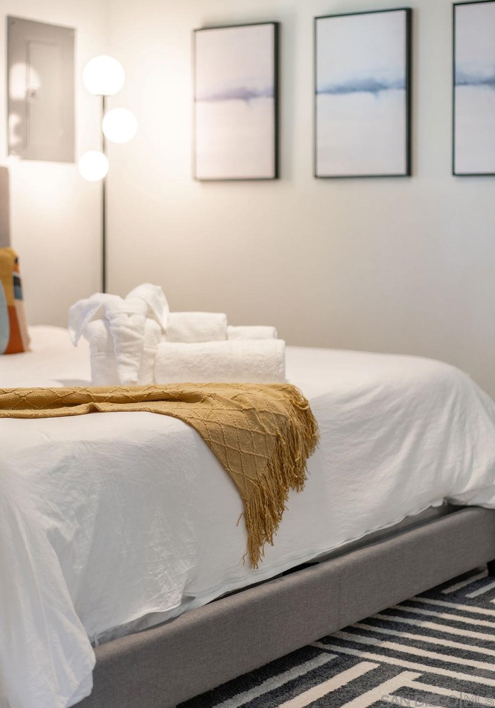 1671-75 Diamond St, San Diego CA exterior