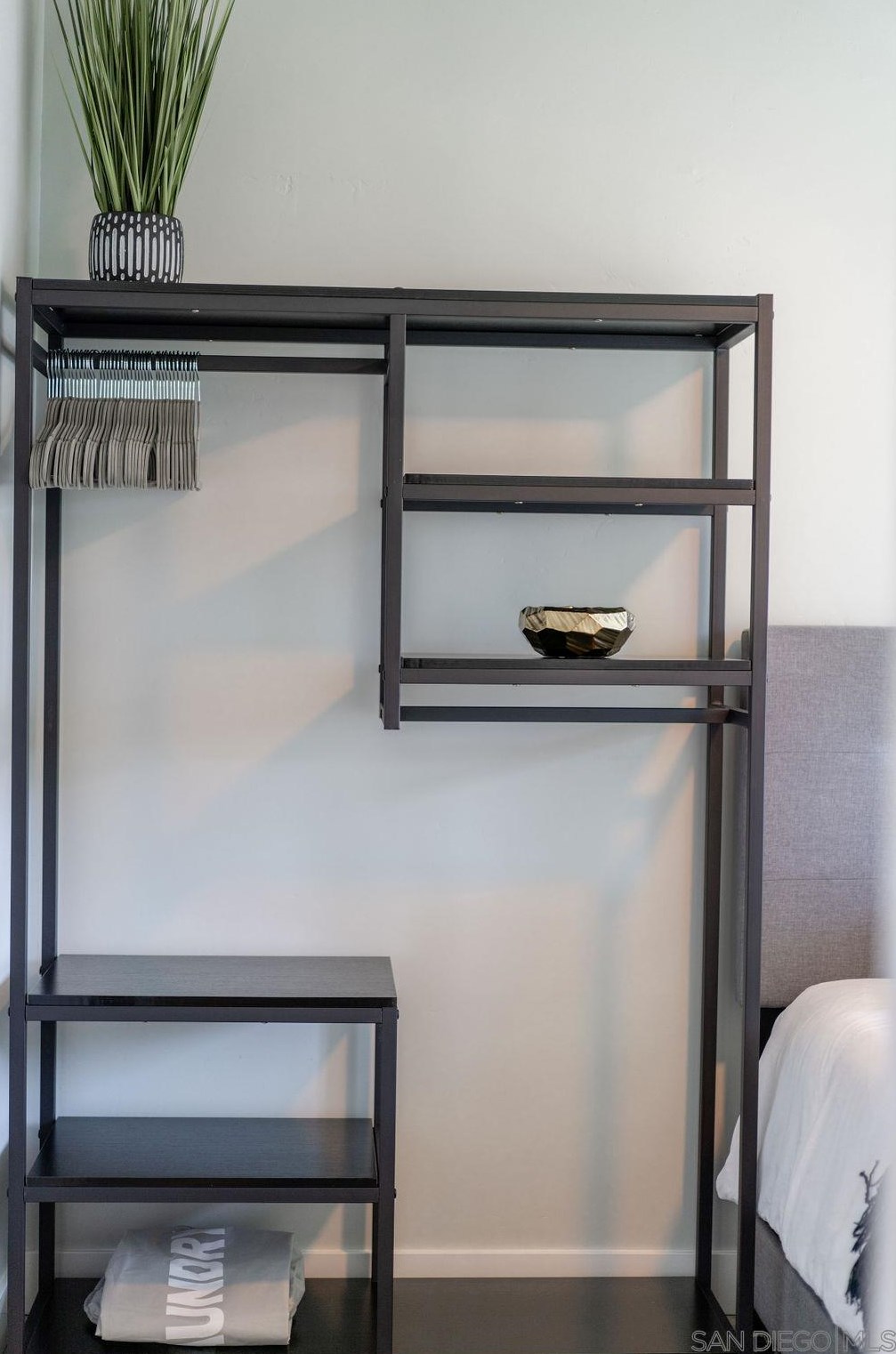 1671-75 Diamond St, San Diego CA exterior