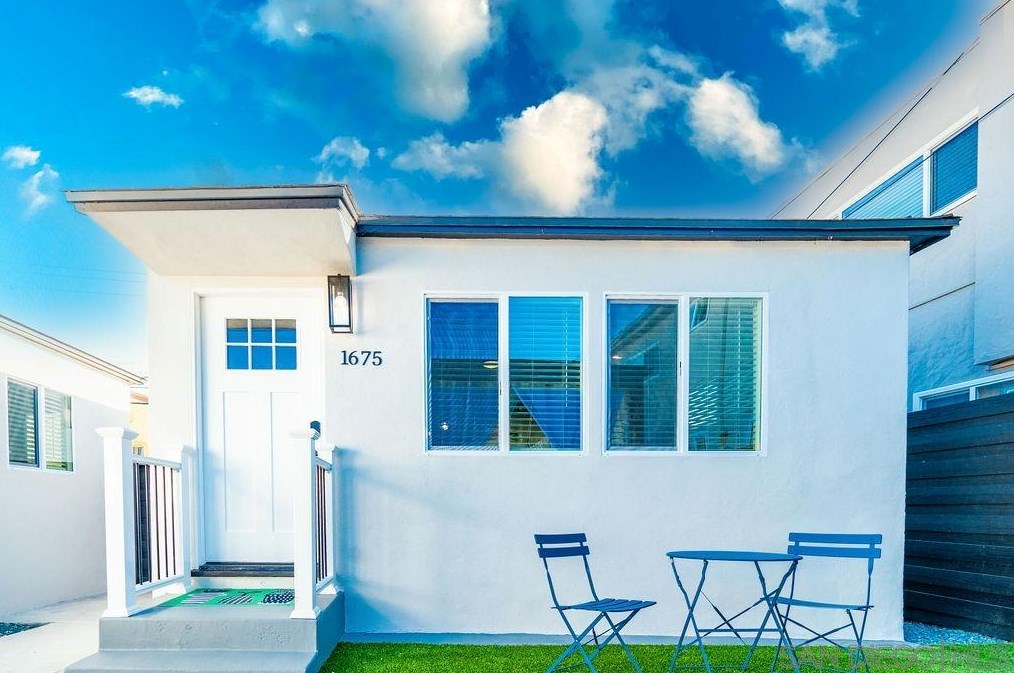 1671-75 Diamond St, San Diego CA exterior