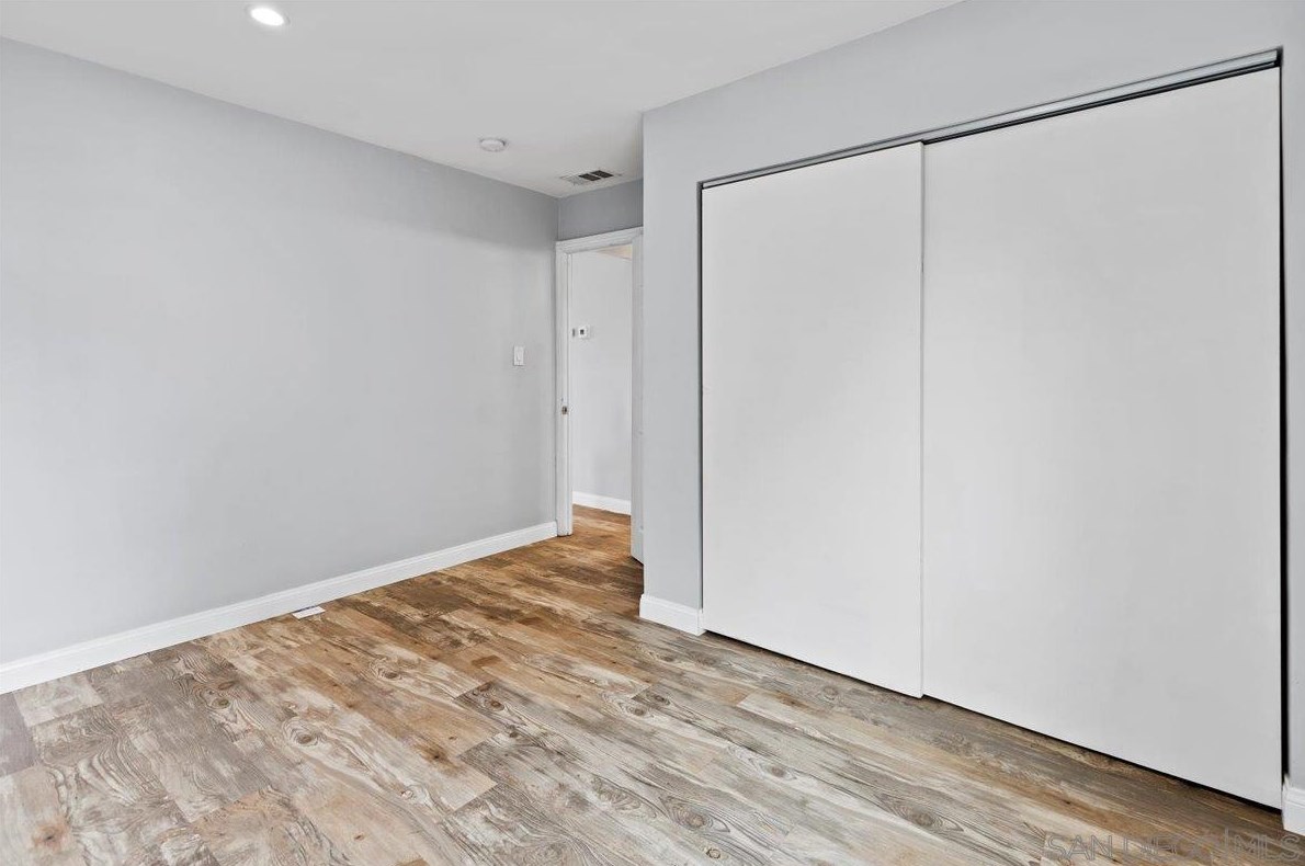 6210 Wunderlin Ave, San Diego CA  92114-2733 exterior