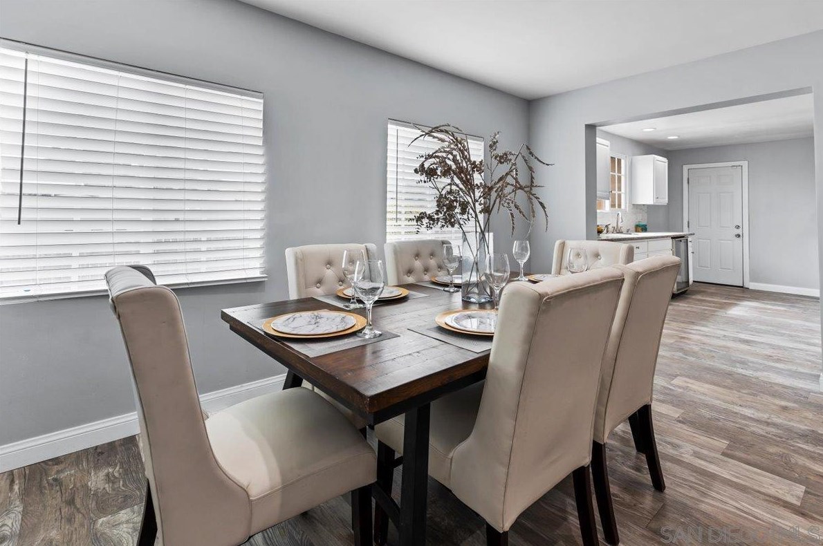 6210 Wunderlin Ave, San Diego CA  92114-2733 exterior