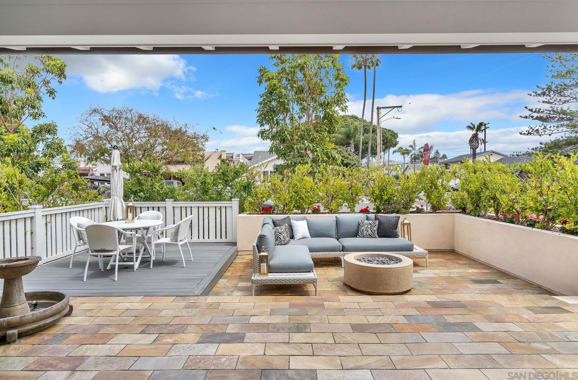 1119 9th St, San Diego CA 92118-2602 exterior