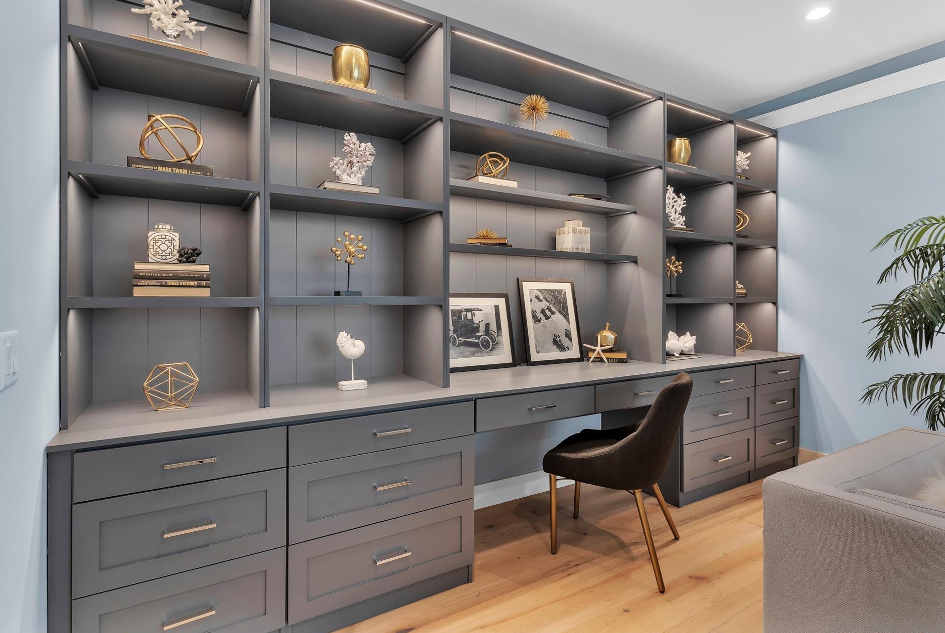 1119 9th St, San Diego CA 92118-2602 exterior