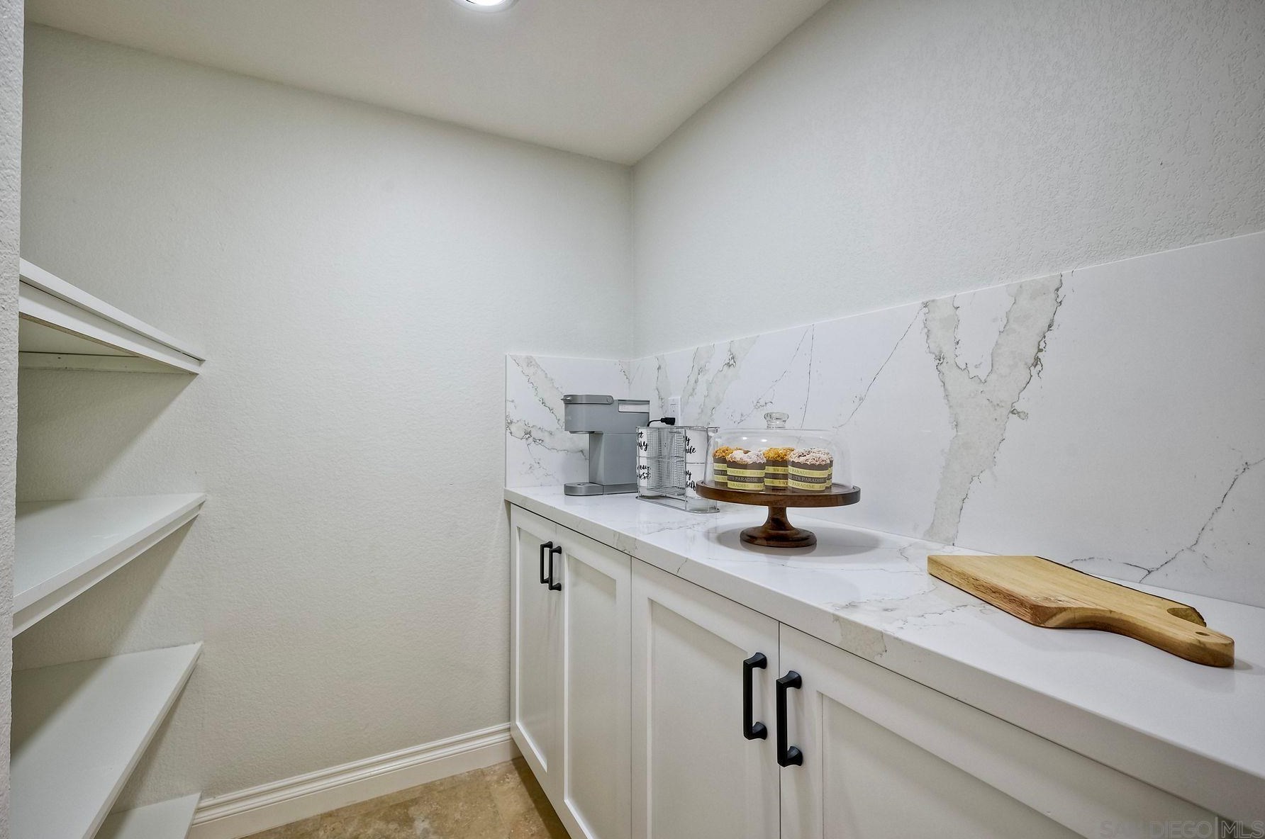 11931 Avenida Consentido, San Diego CA  92128-3244 exterior