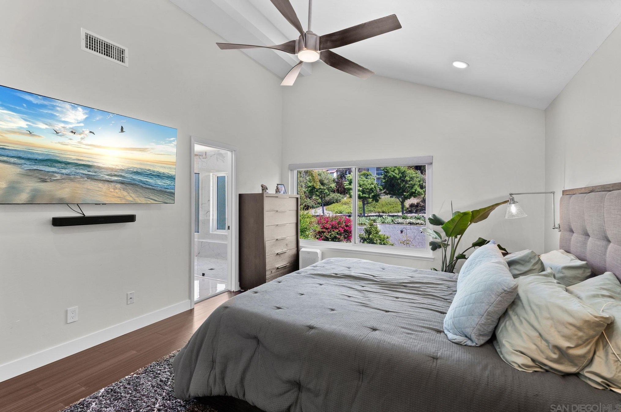 16345 Avenida Nobleza, San Diego CA  92128-3211 exterior