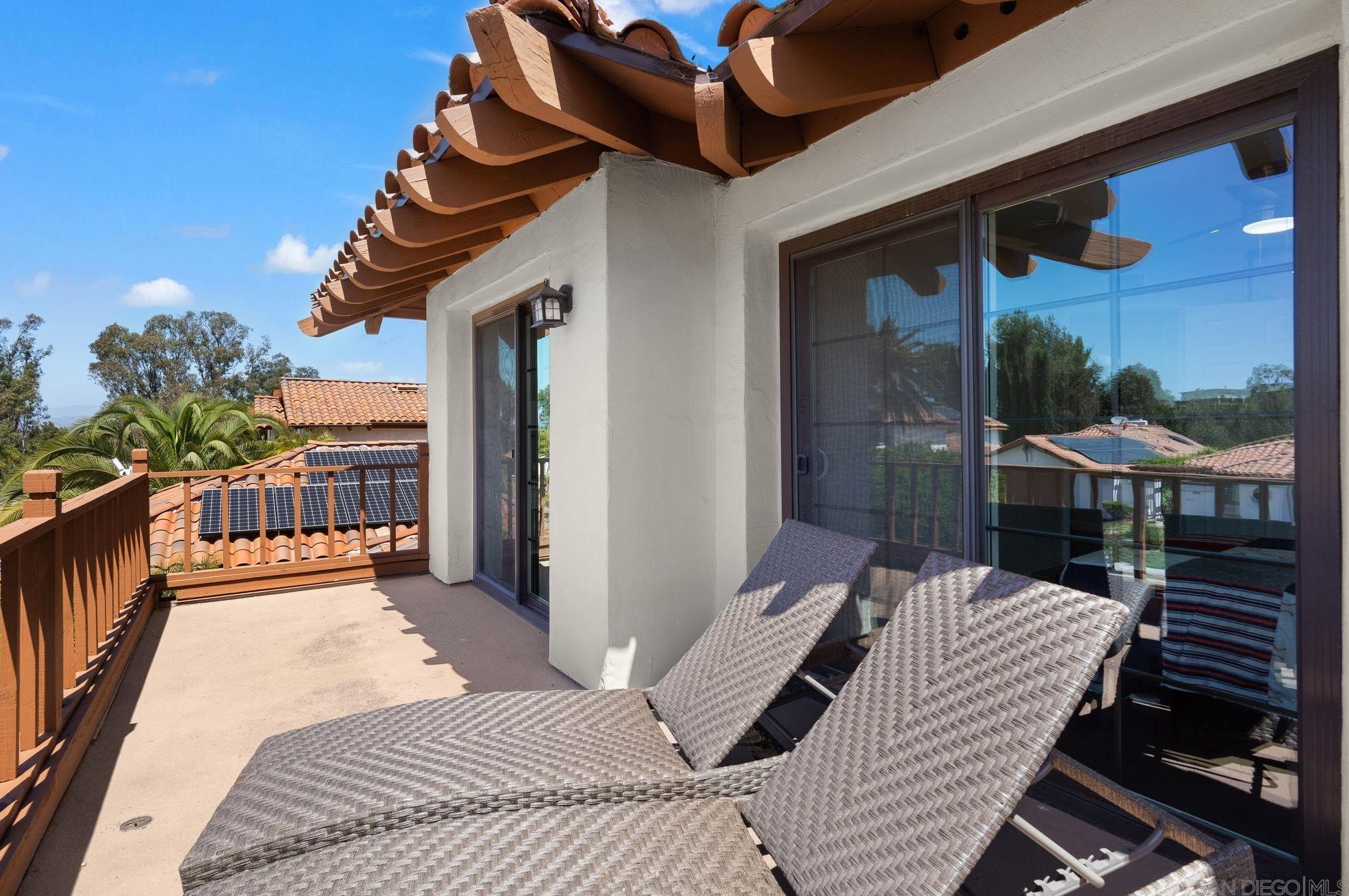 16345 Avenida Nobleza, San Diego CA  92128-3211 exterior