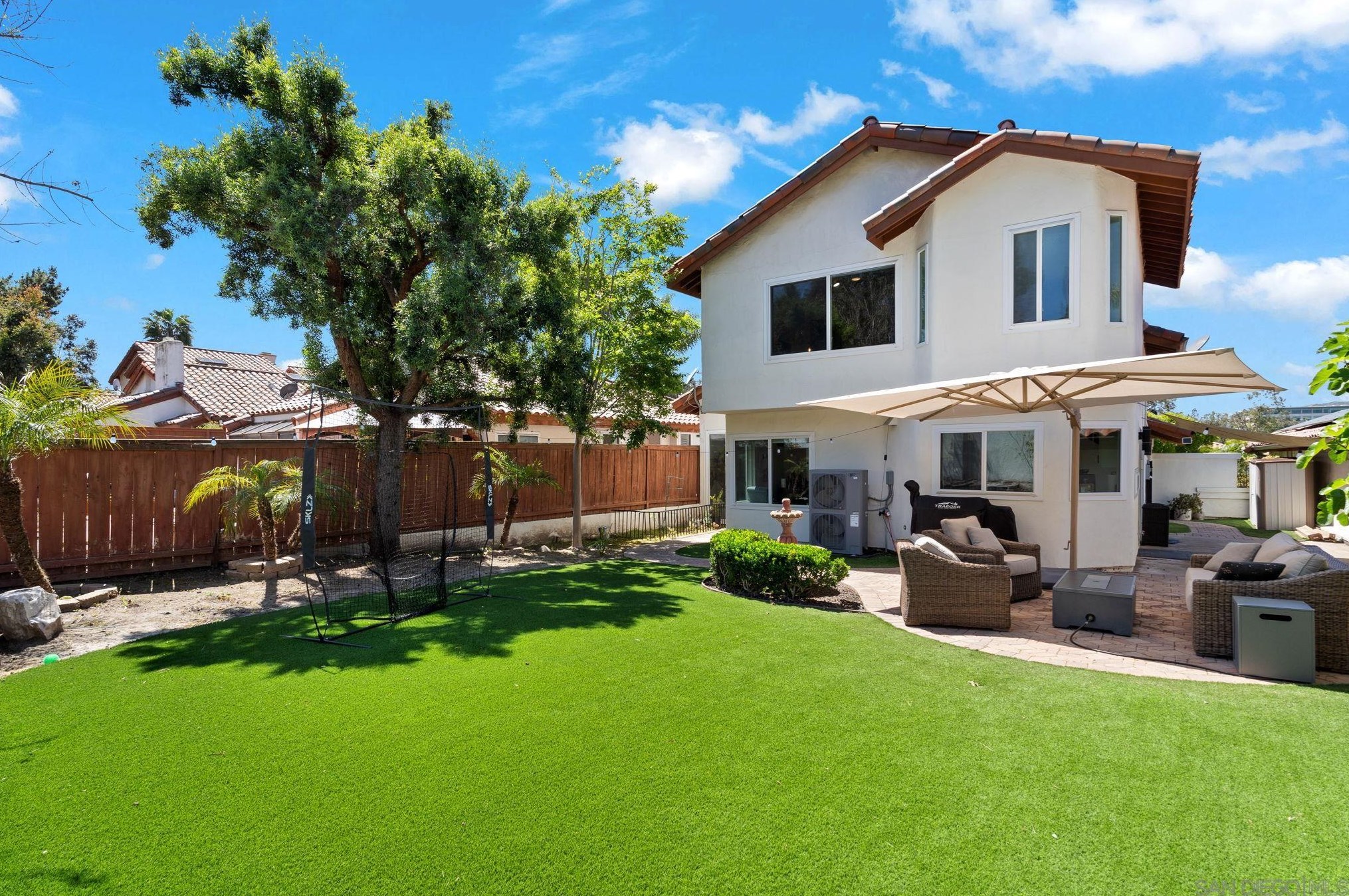 16345 Avenida Nobleza, San Diego CA  92128-3211 exterior