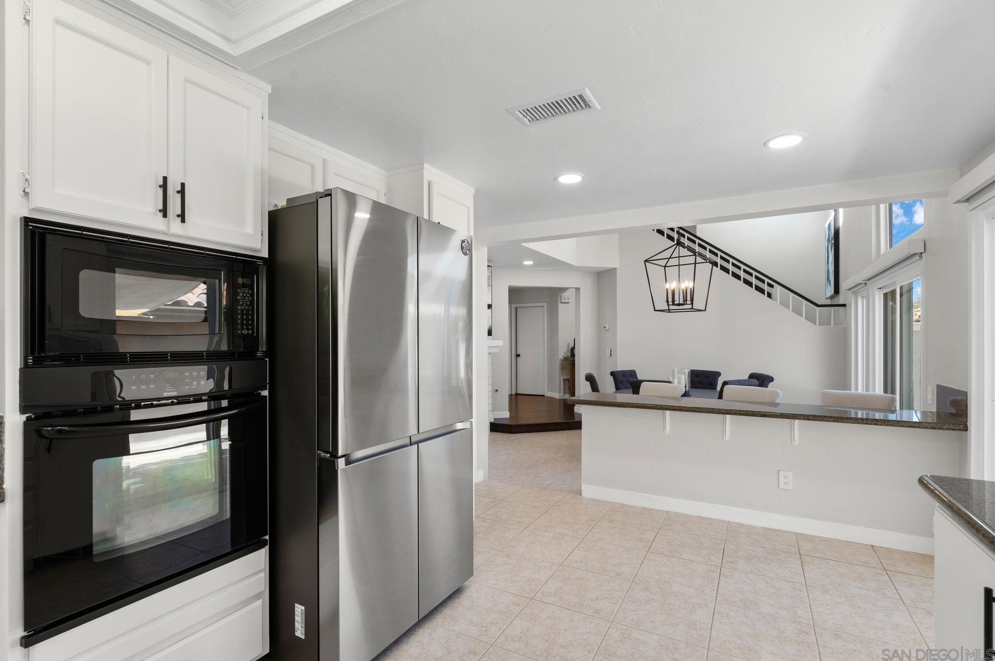 16345 Avenida Nobleza, San Diego CA  92128-3211 exterior