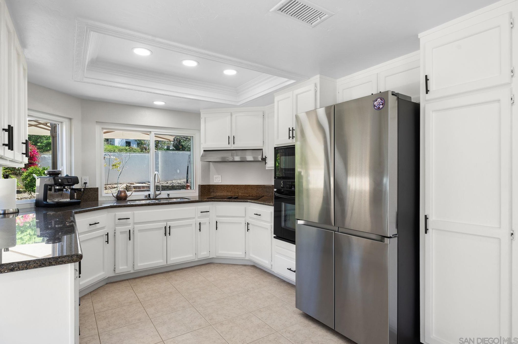 16345 Avenida Nobleza, San Diego CA  92128-3211 exterior