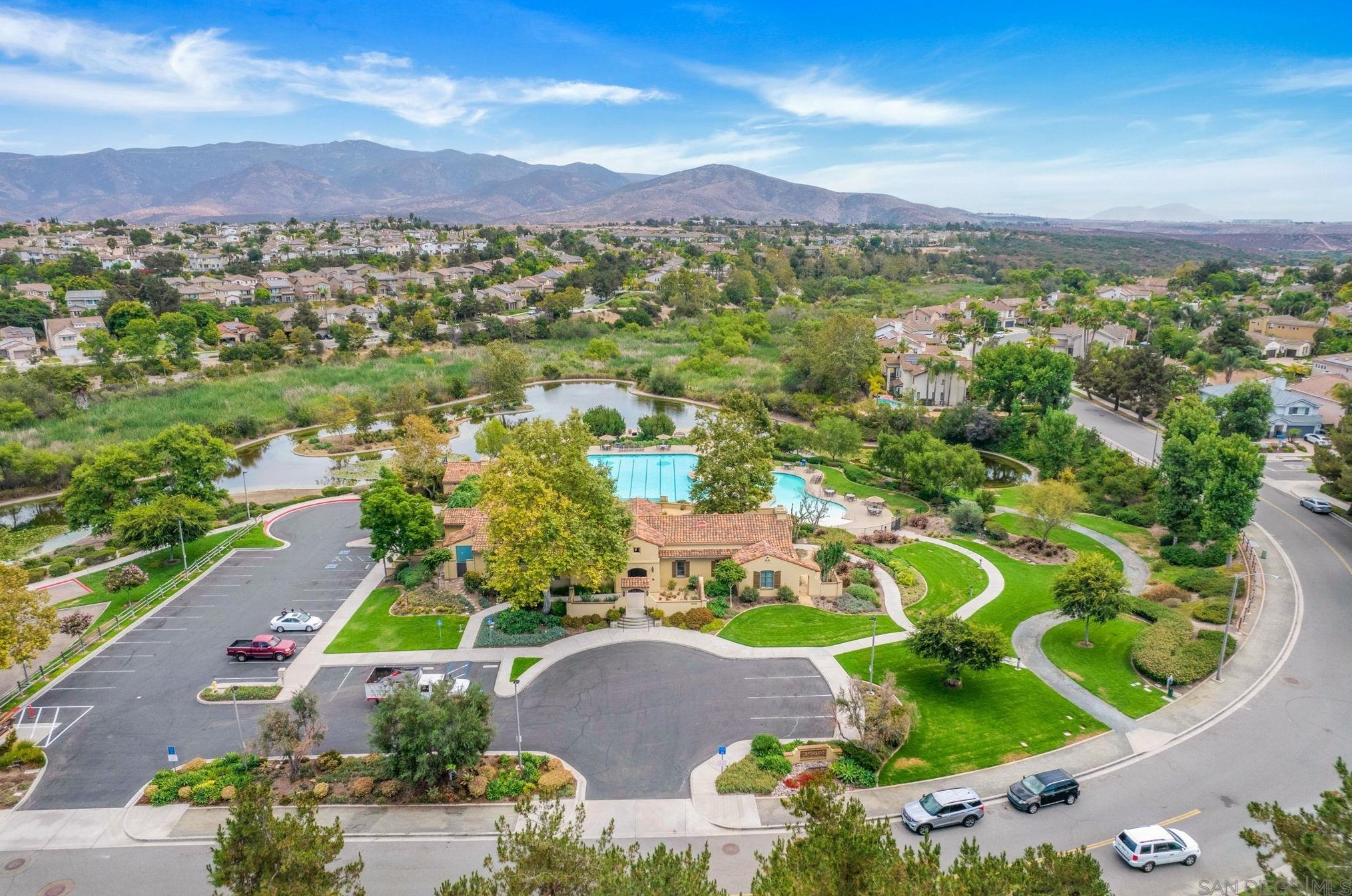 1288 Long View Dr, Chula Vista CA  91915-1661 exterior