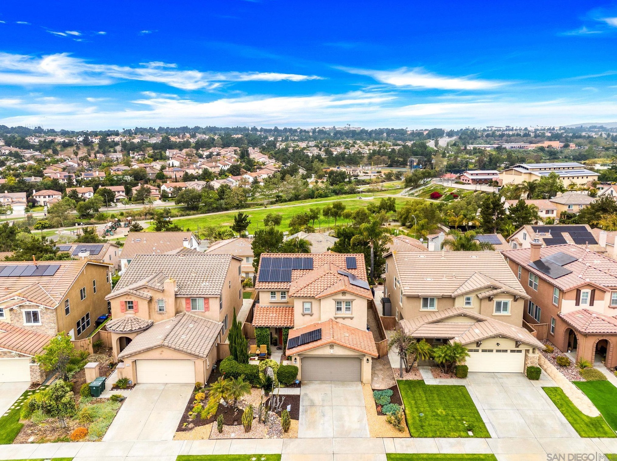 1288 Long View Dr, Chula Vista CA  91915-1661 exterior