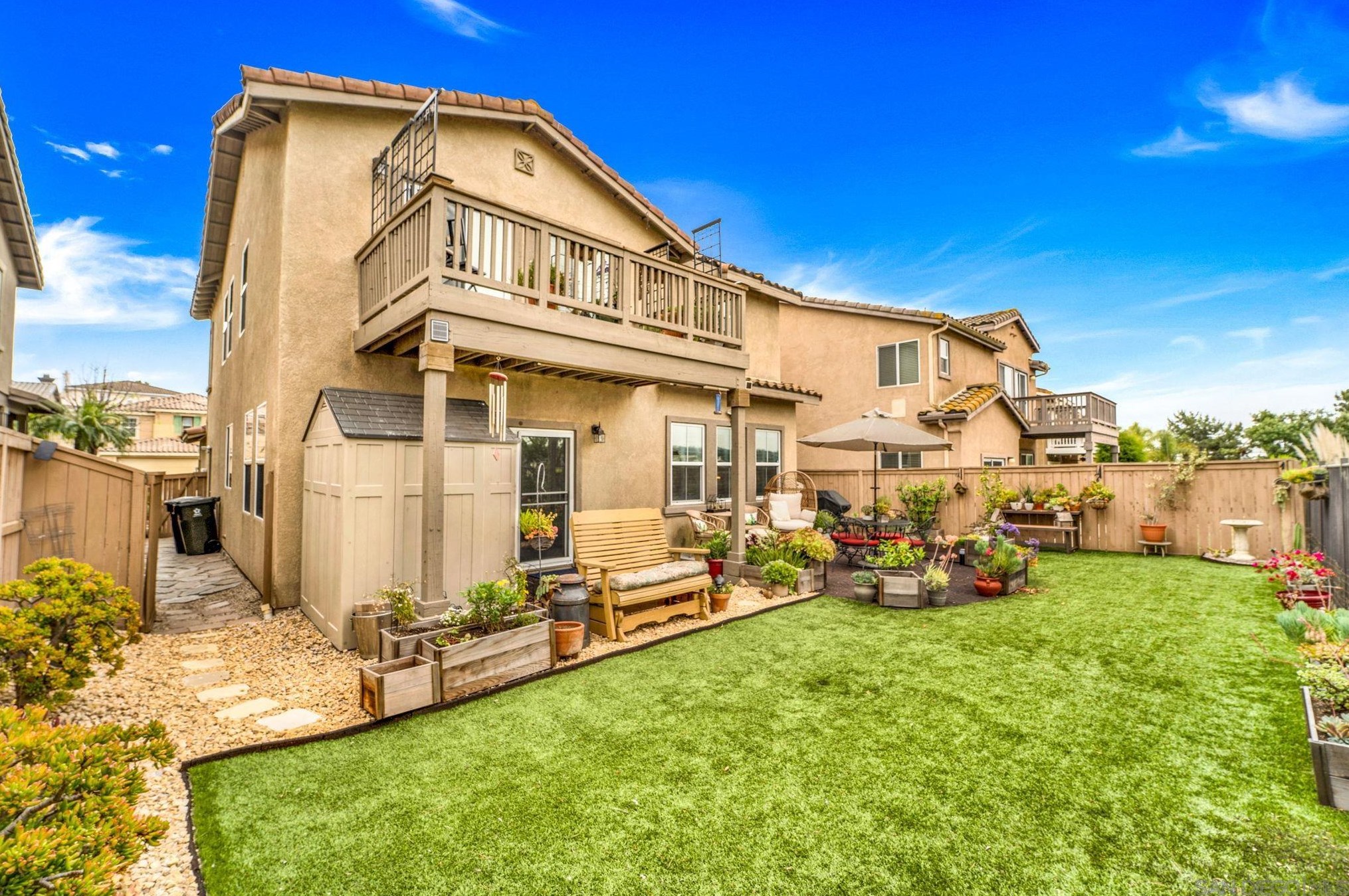 1288 Long View Dr, Chula Vista CA  91915-1661 exterior