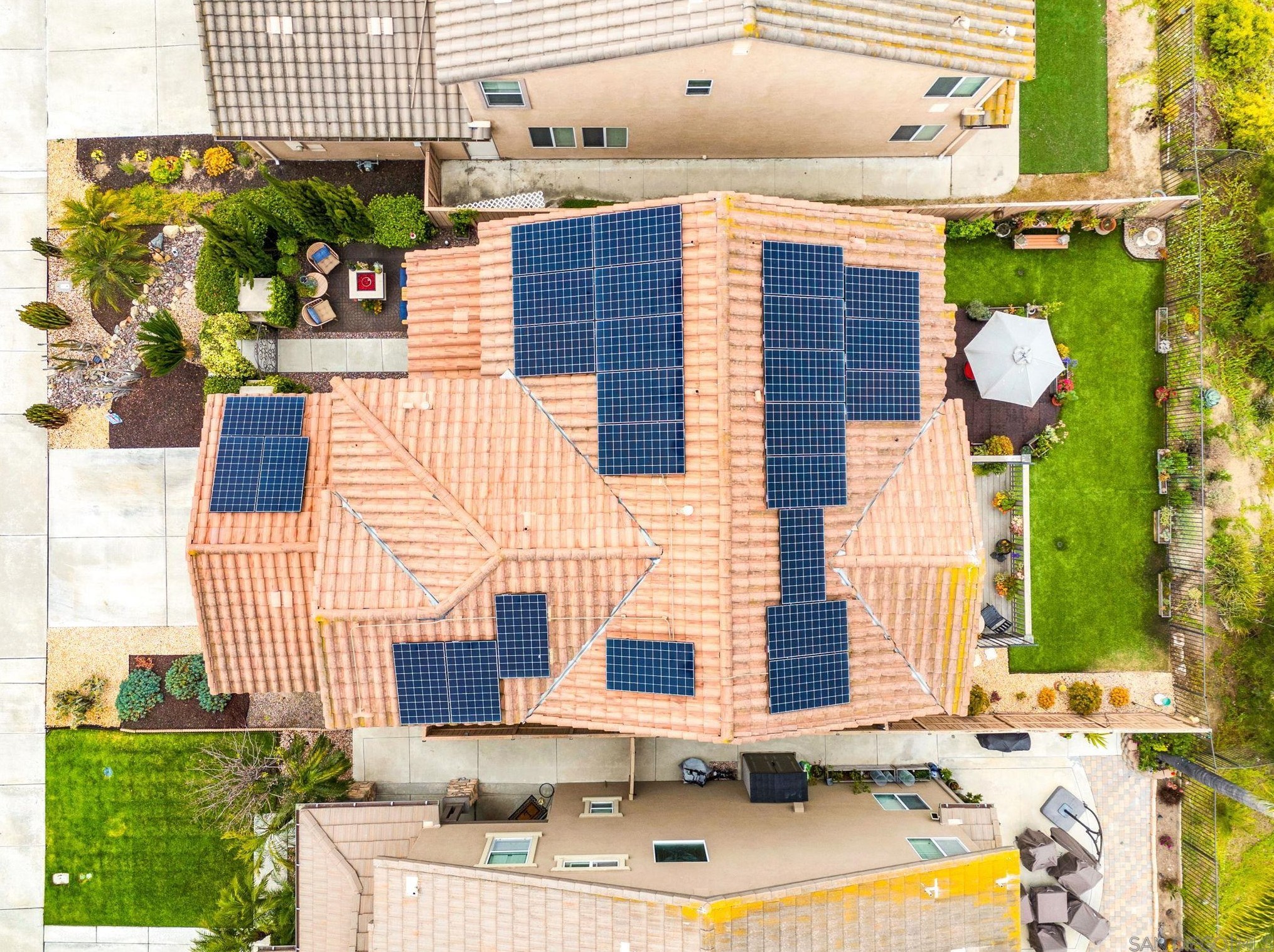 1288 Long View Dr, Chula Vista CA  91915-1661 exterior