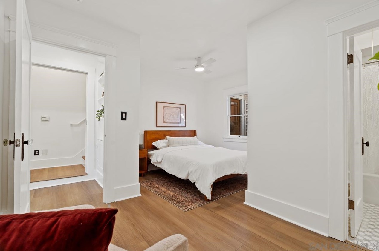 2527 Meade Ave, San Diego CA  92116-2951 exterior