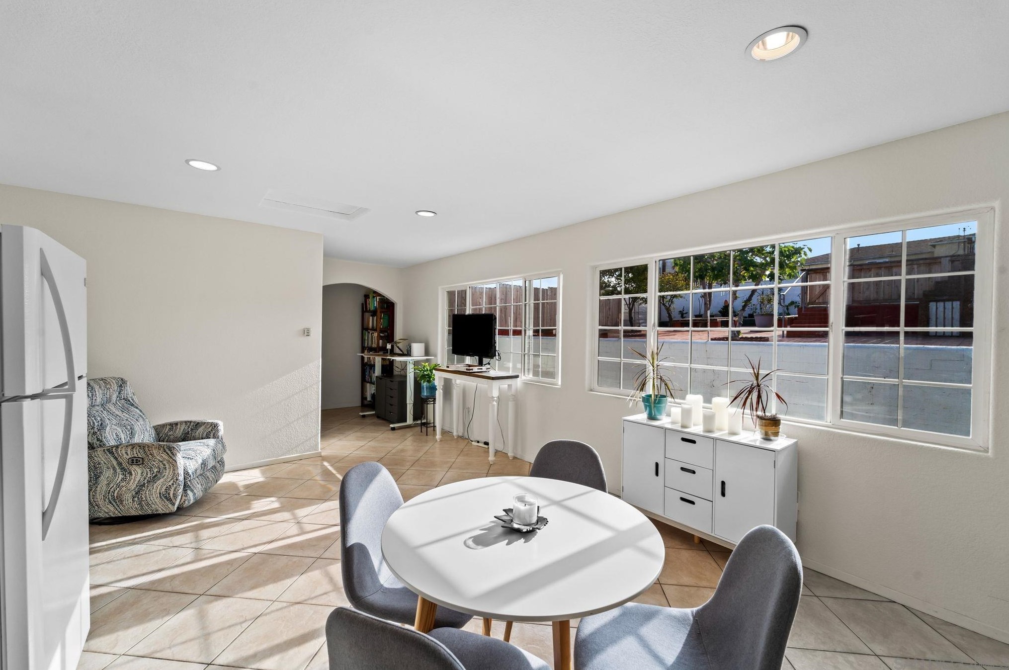 3114 Menlo Ave, San Diego CA  92105-4432 exterior