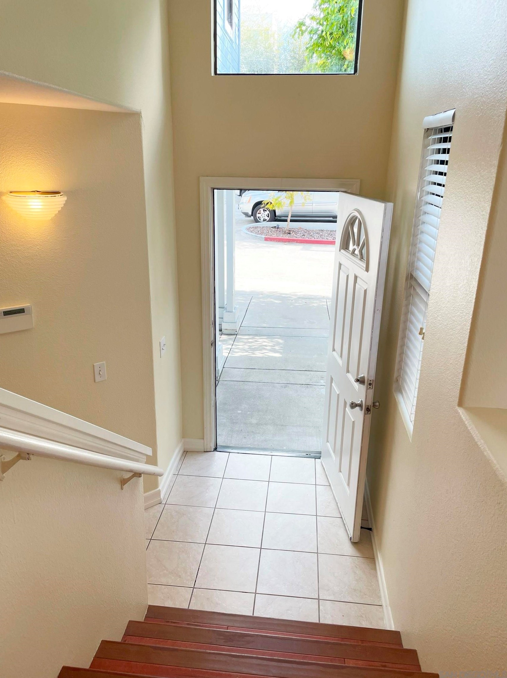 4571 54 St, San Diego CA 92105-3704 exterior