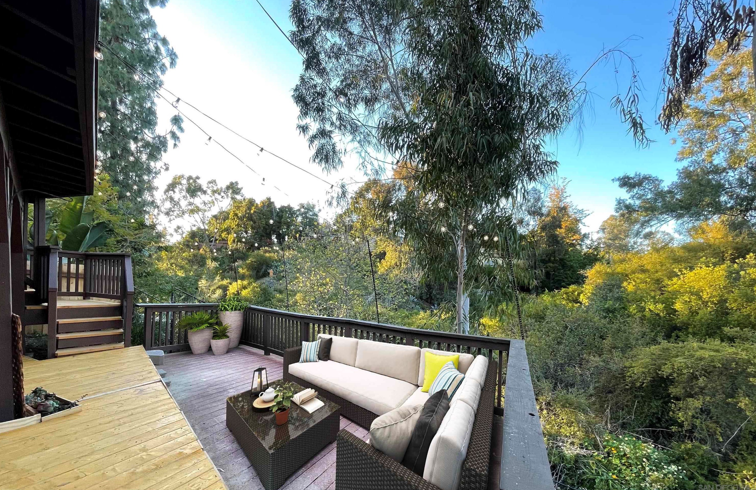 4571 54 St, San Diego CA 92105-3704 exterior