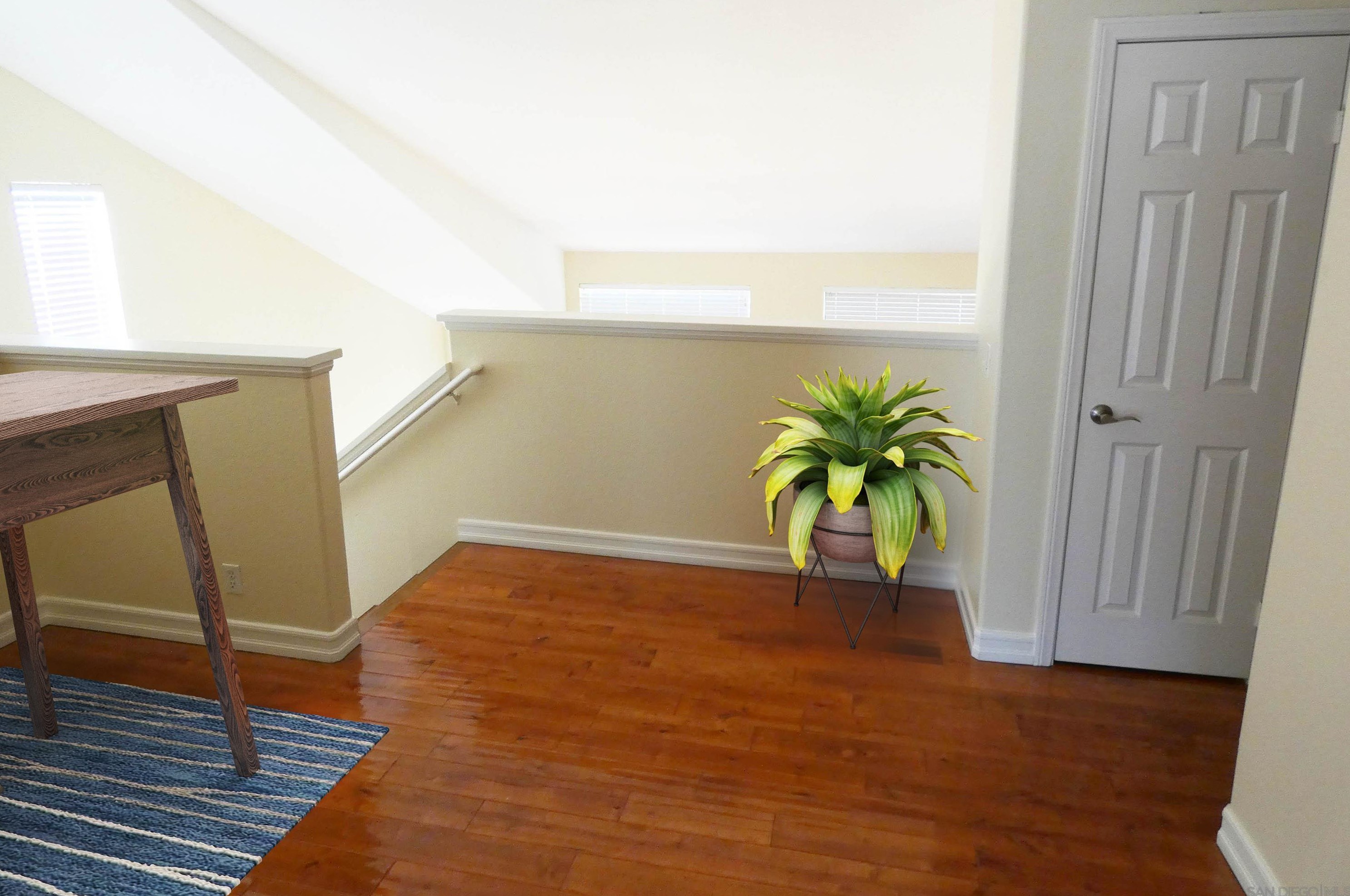 4571 54 St, San Diego CA 92105-3704 exterior