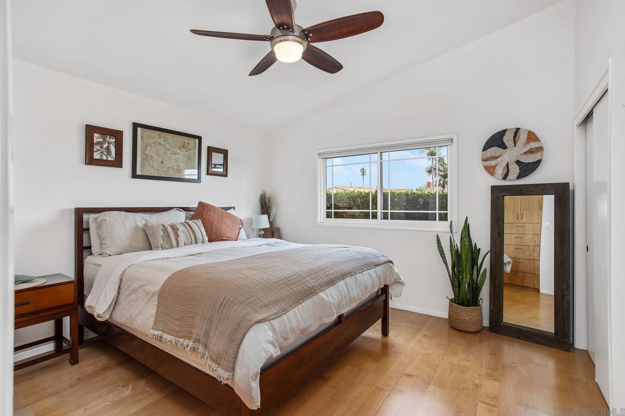 4472 Mount Herbert Ave, San Diego CA  92117-4730 exterior