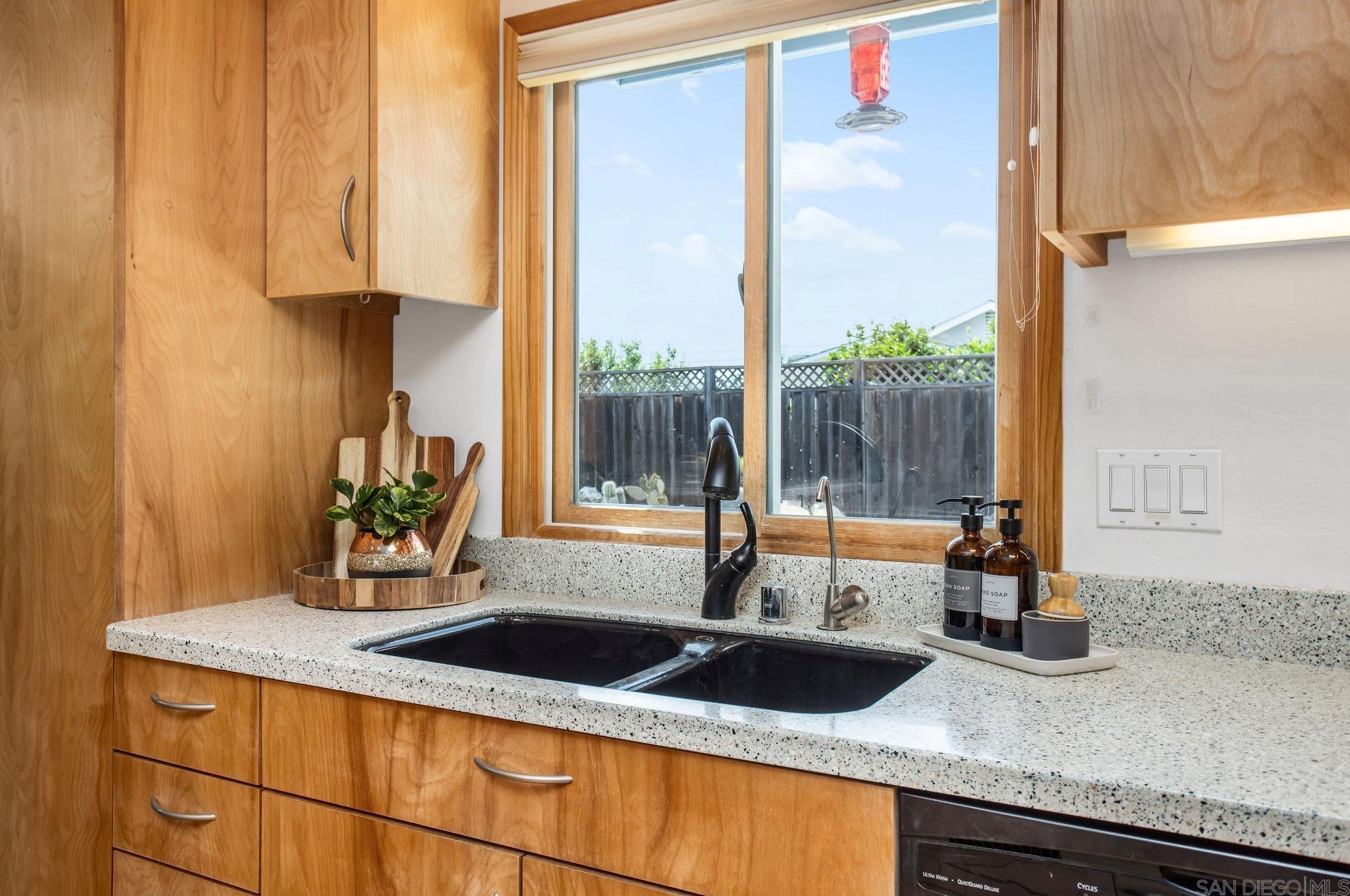 4472 Mount Herbert Ave, San Diego CA  92117-4730 exterior