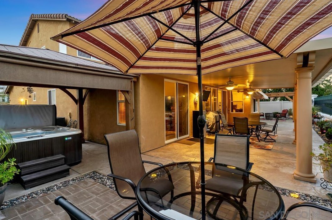 45846 Paseo Gallante, Temecula CA 92592-1253 exterior